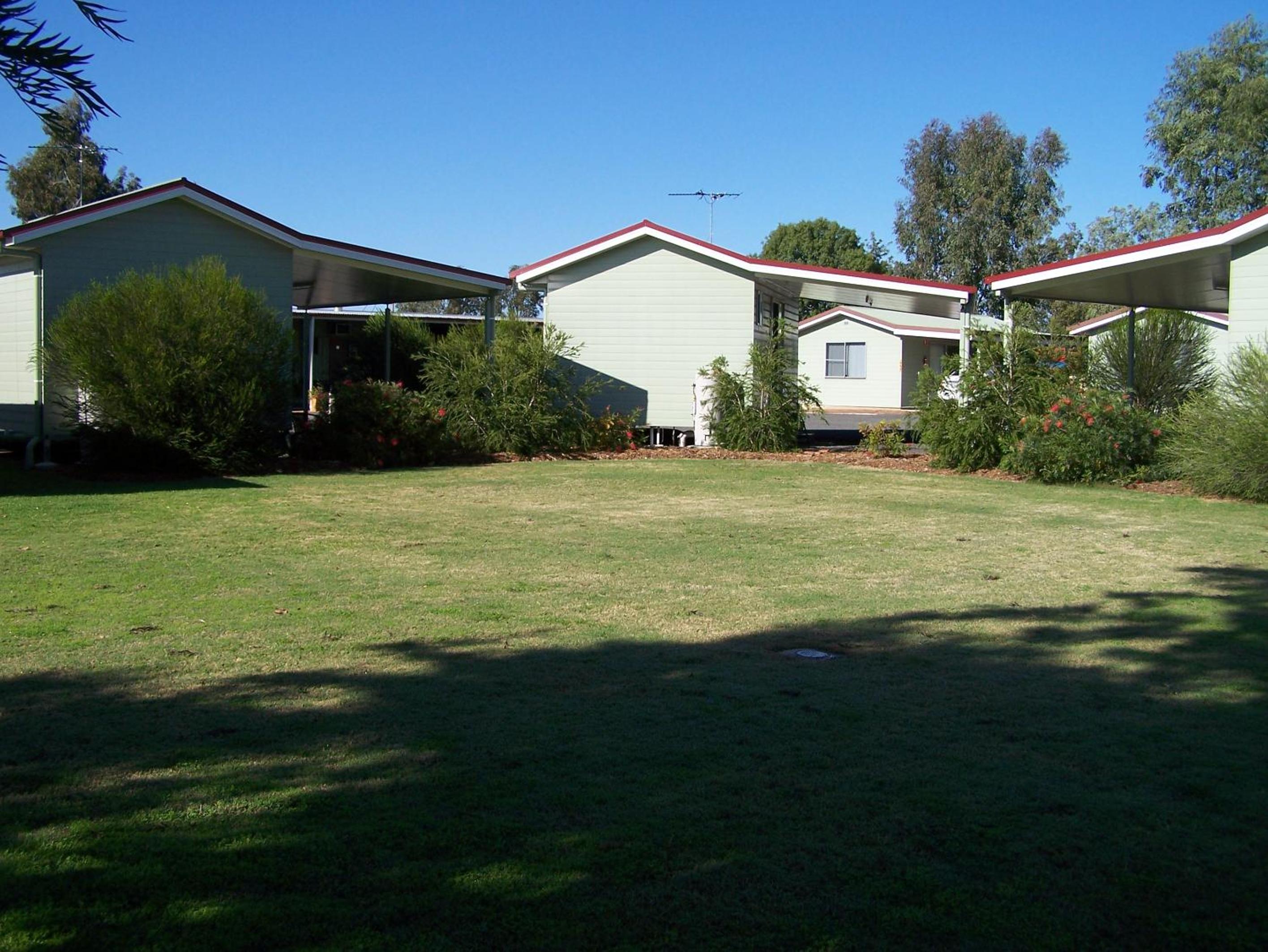 Mitchell Motel & Cabins
