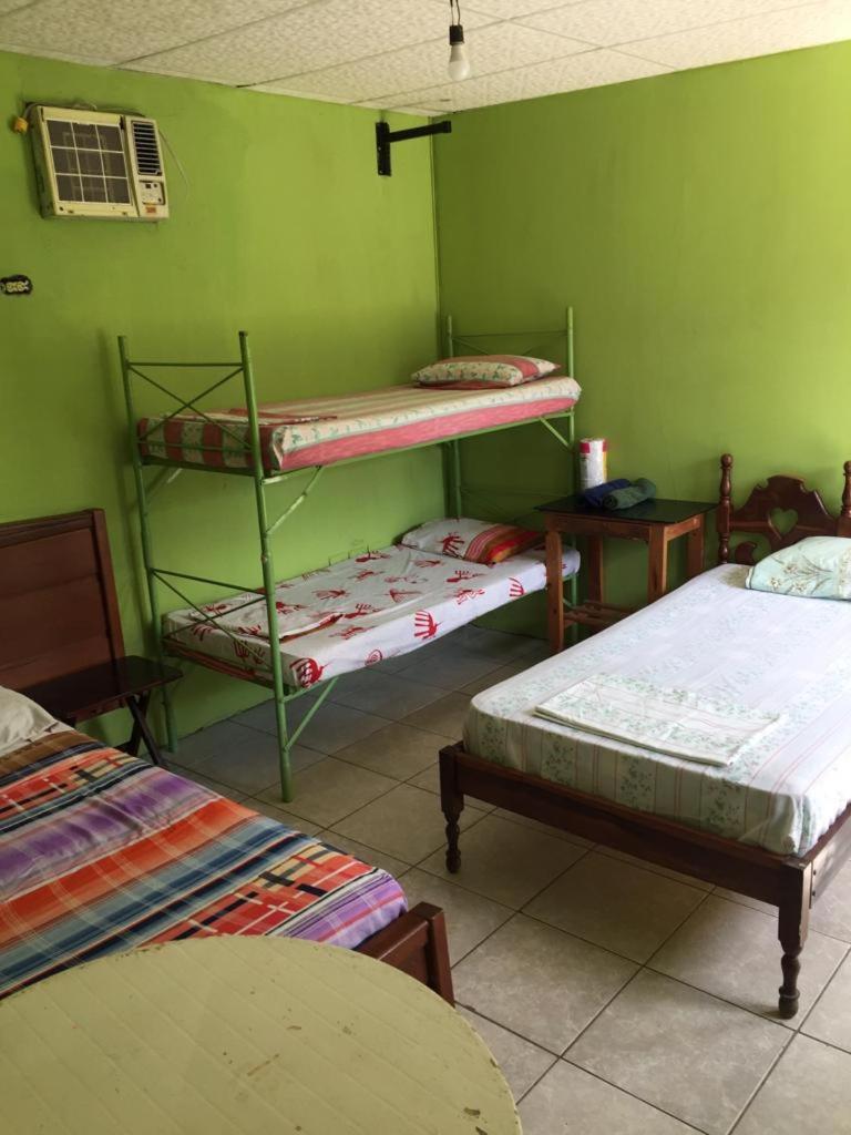 Hostal Camping Beach view 3