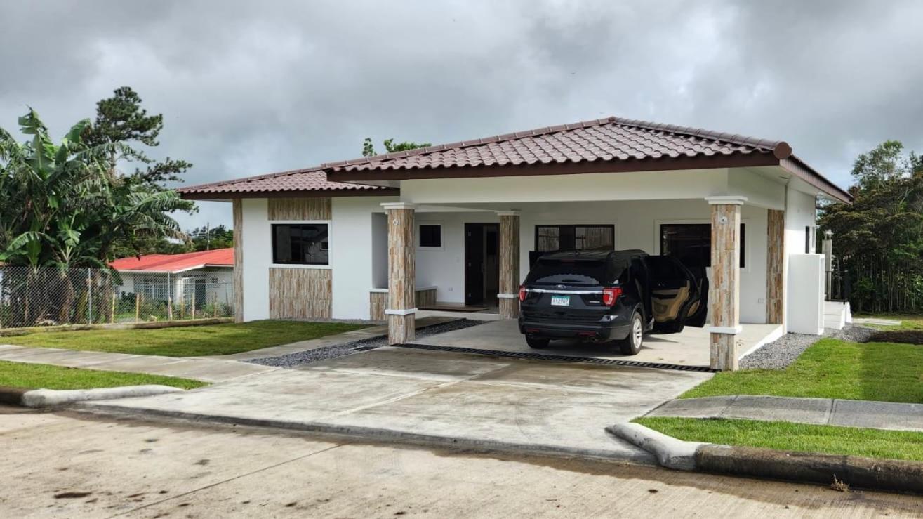 Beautiful Family Home in Boquete view 2
