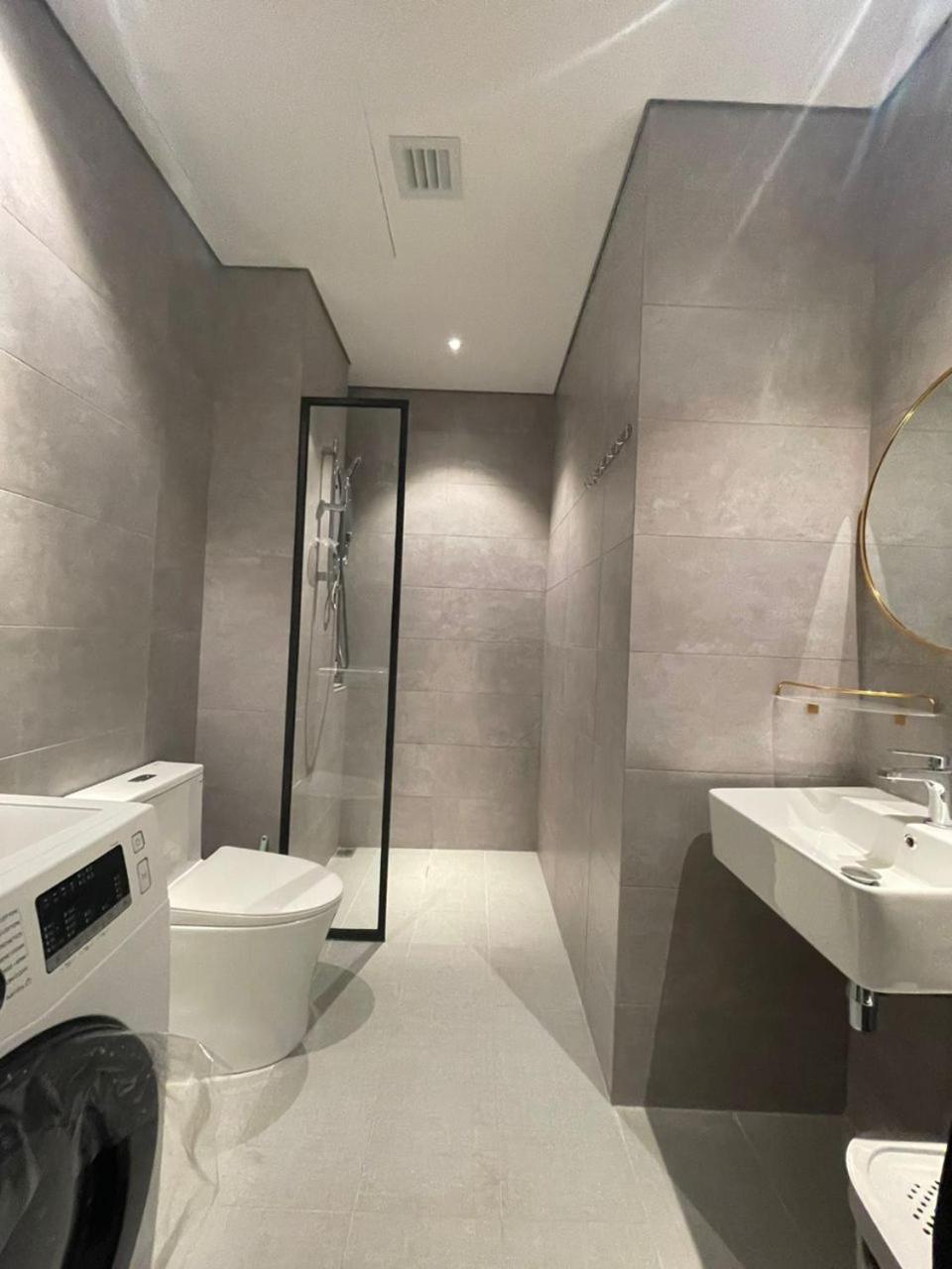 Cubic Botanical Suites Bangsar South by HomeBrickz