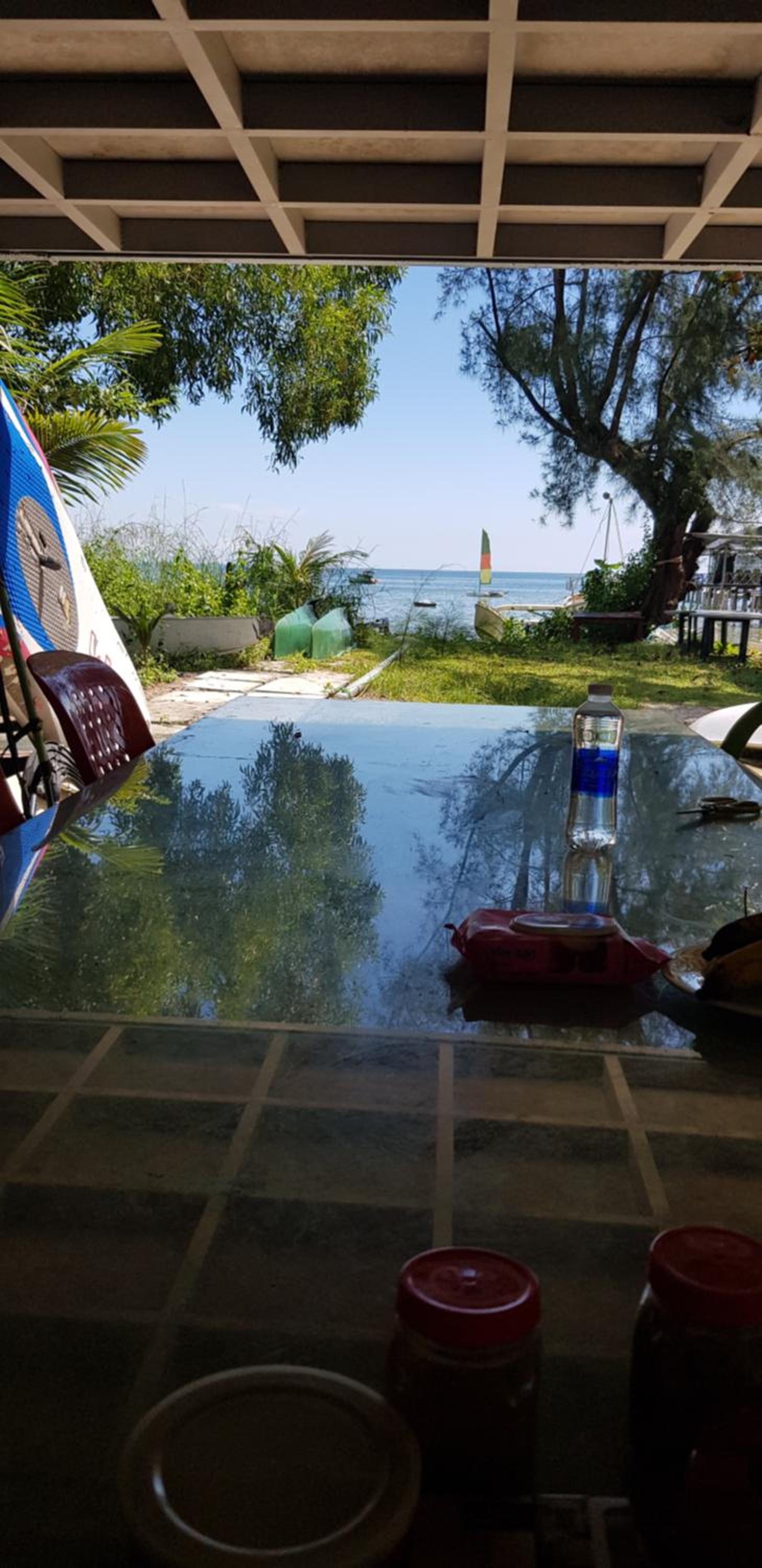 Old Sailor's Sunrise Beach Front House