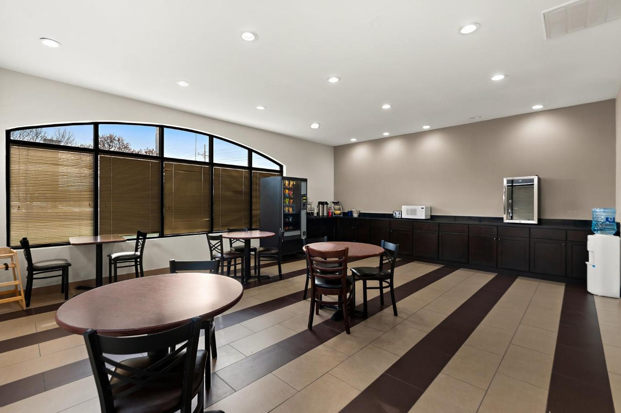 Red Roof Inn Martinsburg, Photo 33