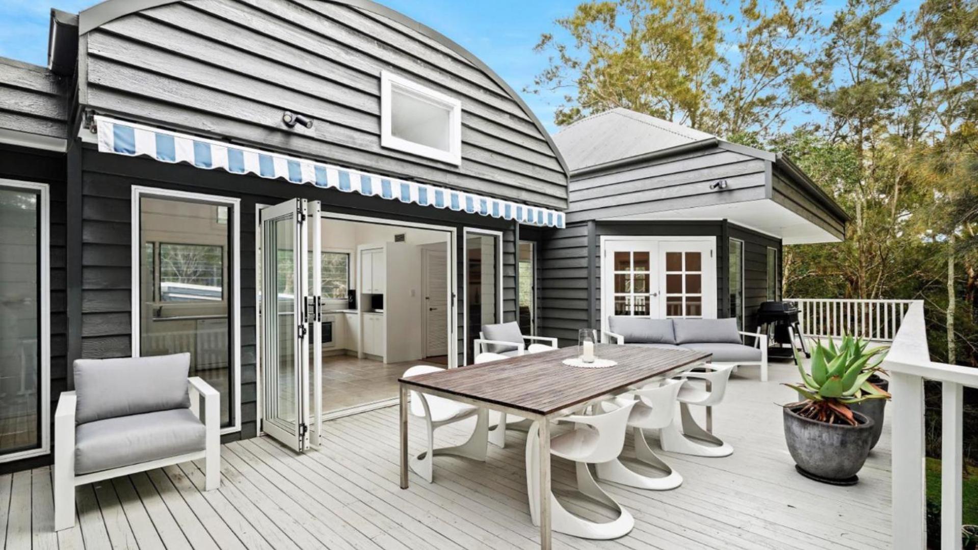 'Macs Beach House' by HolidayCo