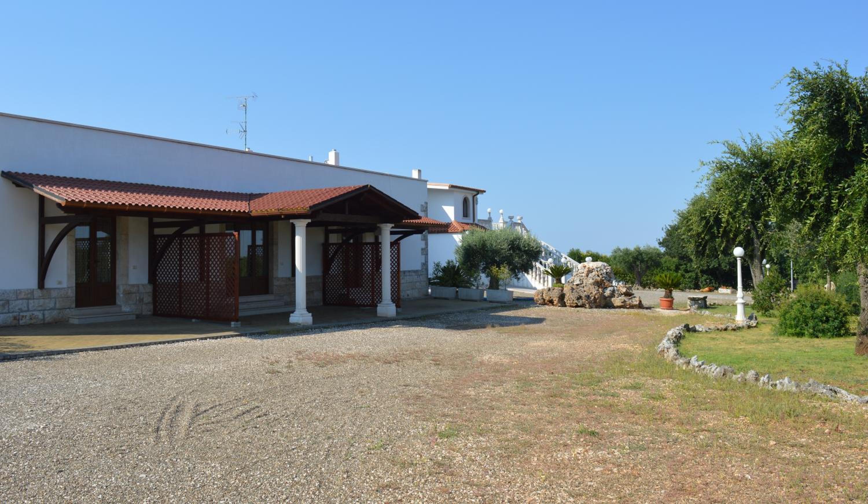 Masseria Paglieroni view 4