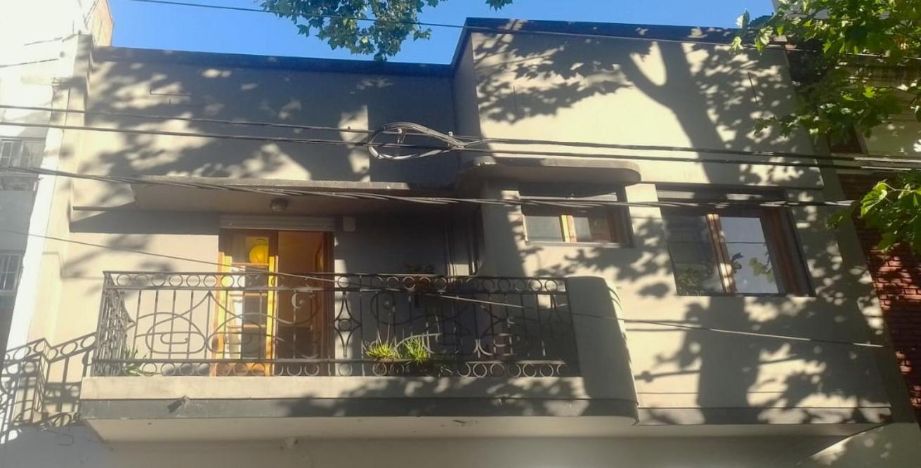 3 ambientes a la calle en zona céntrica Plaza Mitre