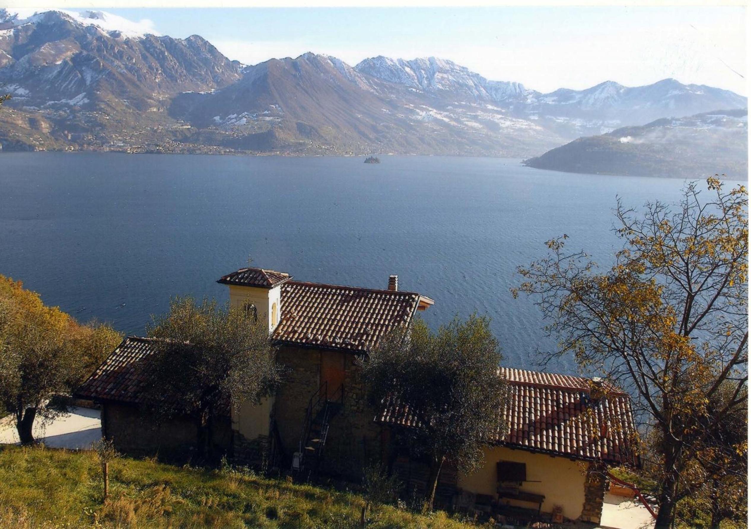 Le Tre Isole view 2
