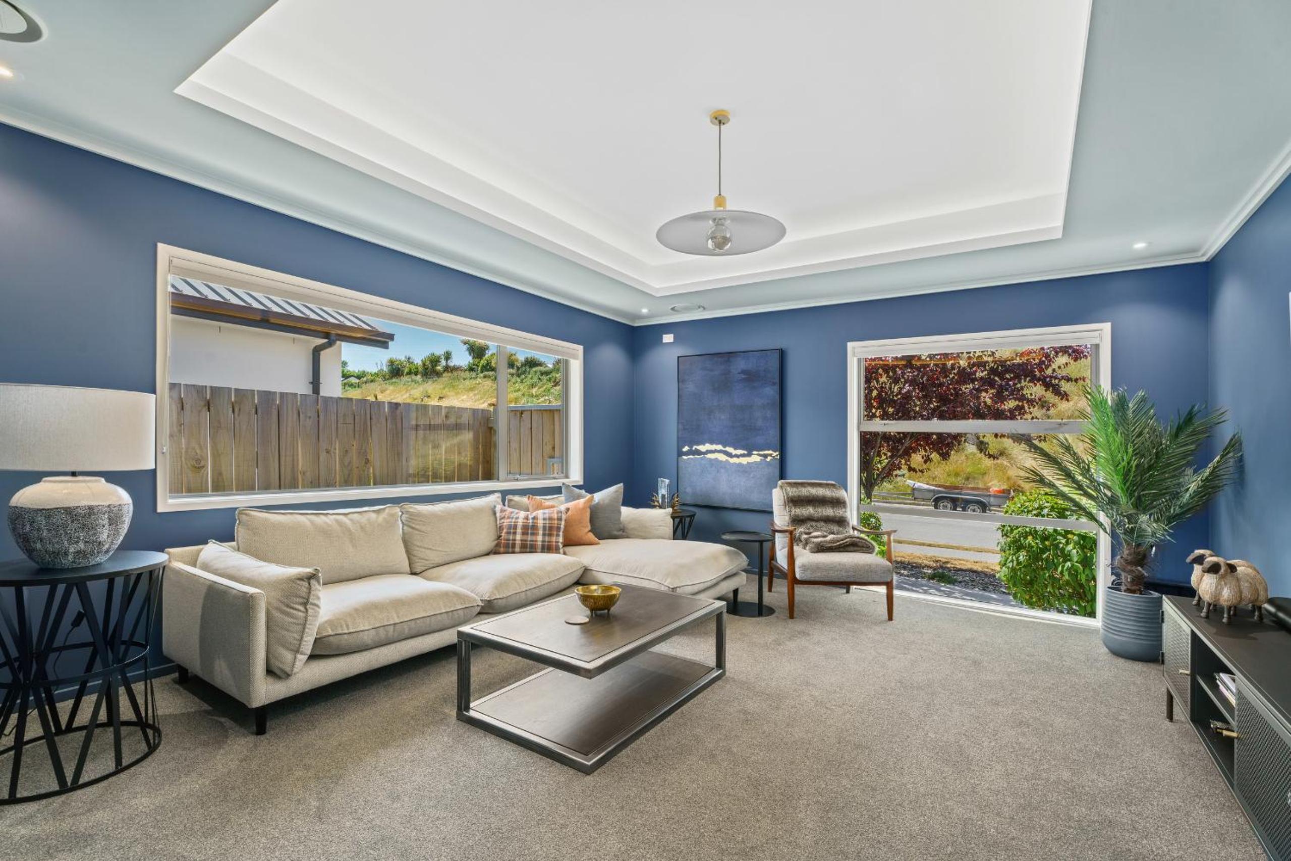 Southern Lakes Escape - Queenstown Holiday home view 5