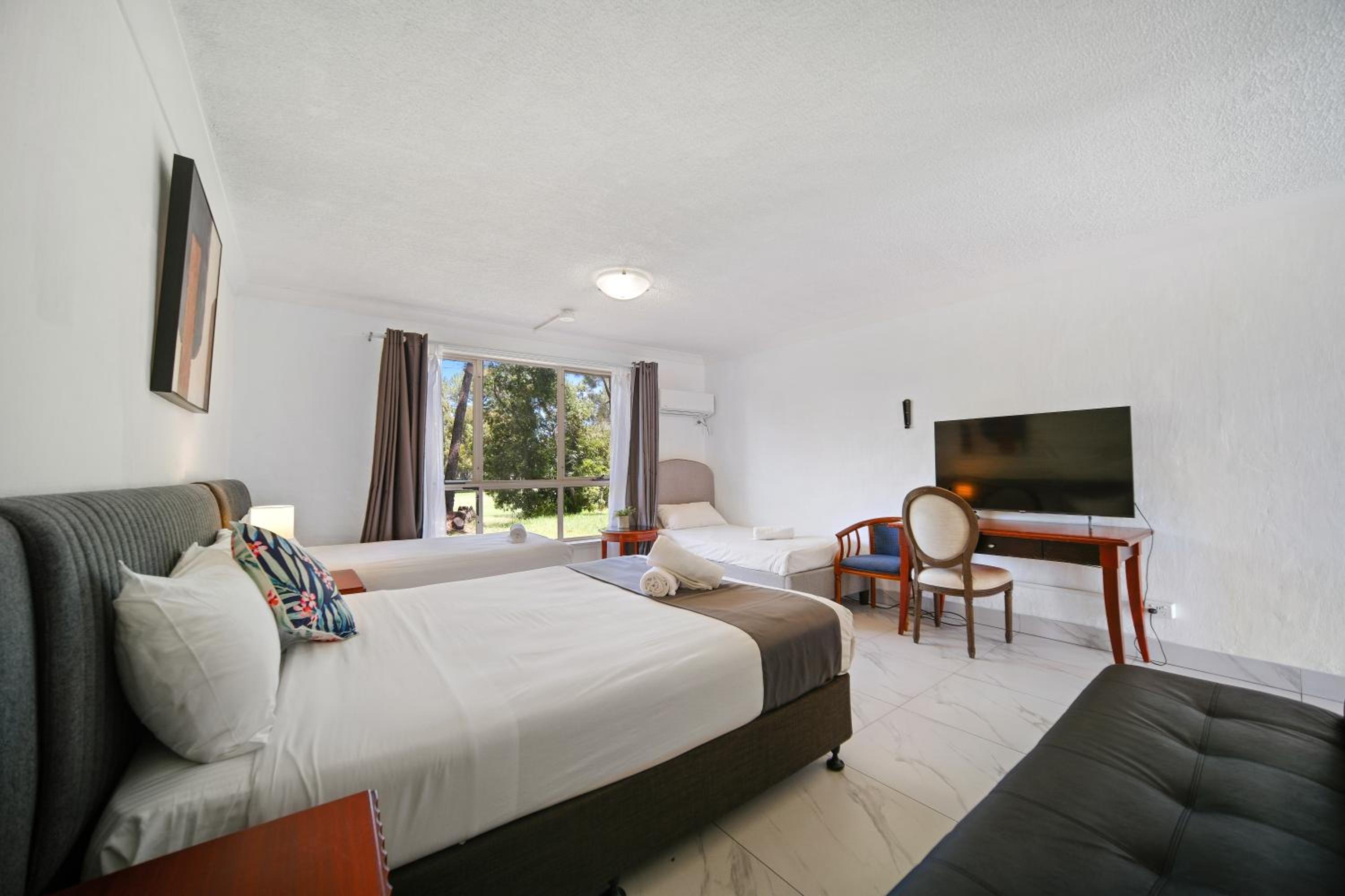 Golf Place Inn Wollongong