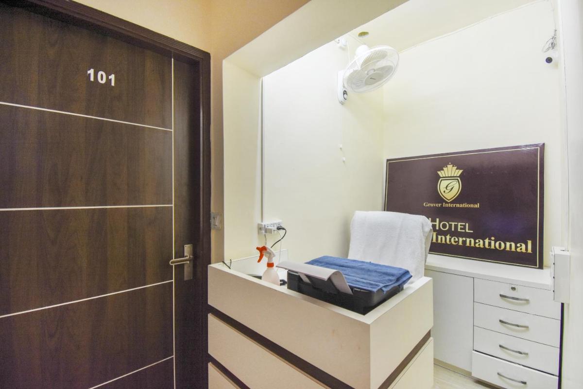 hotel reception