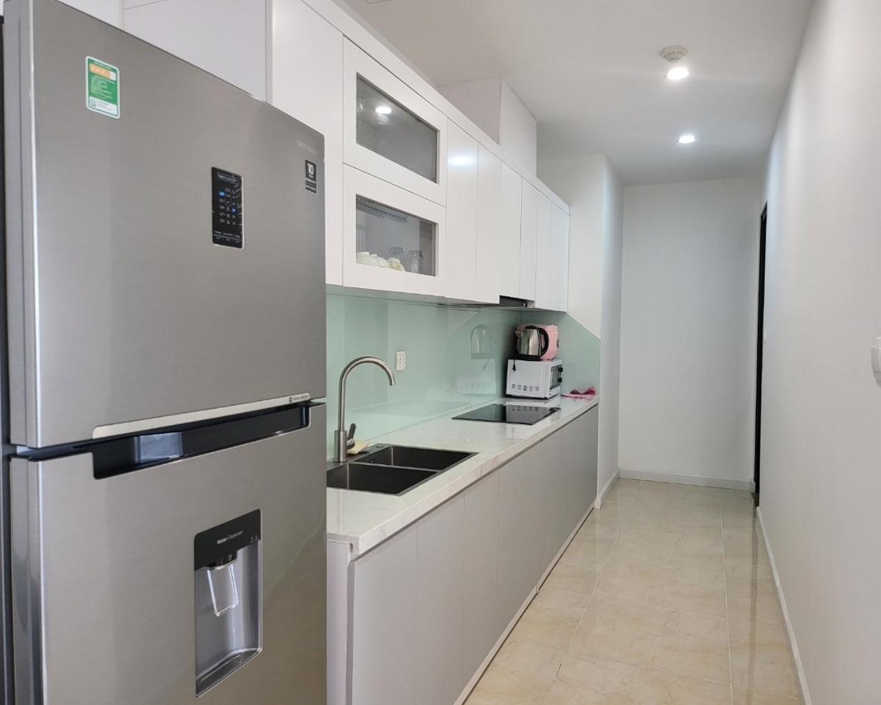 2 BR Vinhomes Dcapitale next to Charmvit Tower