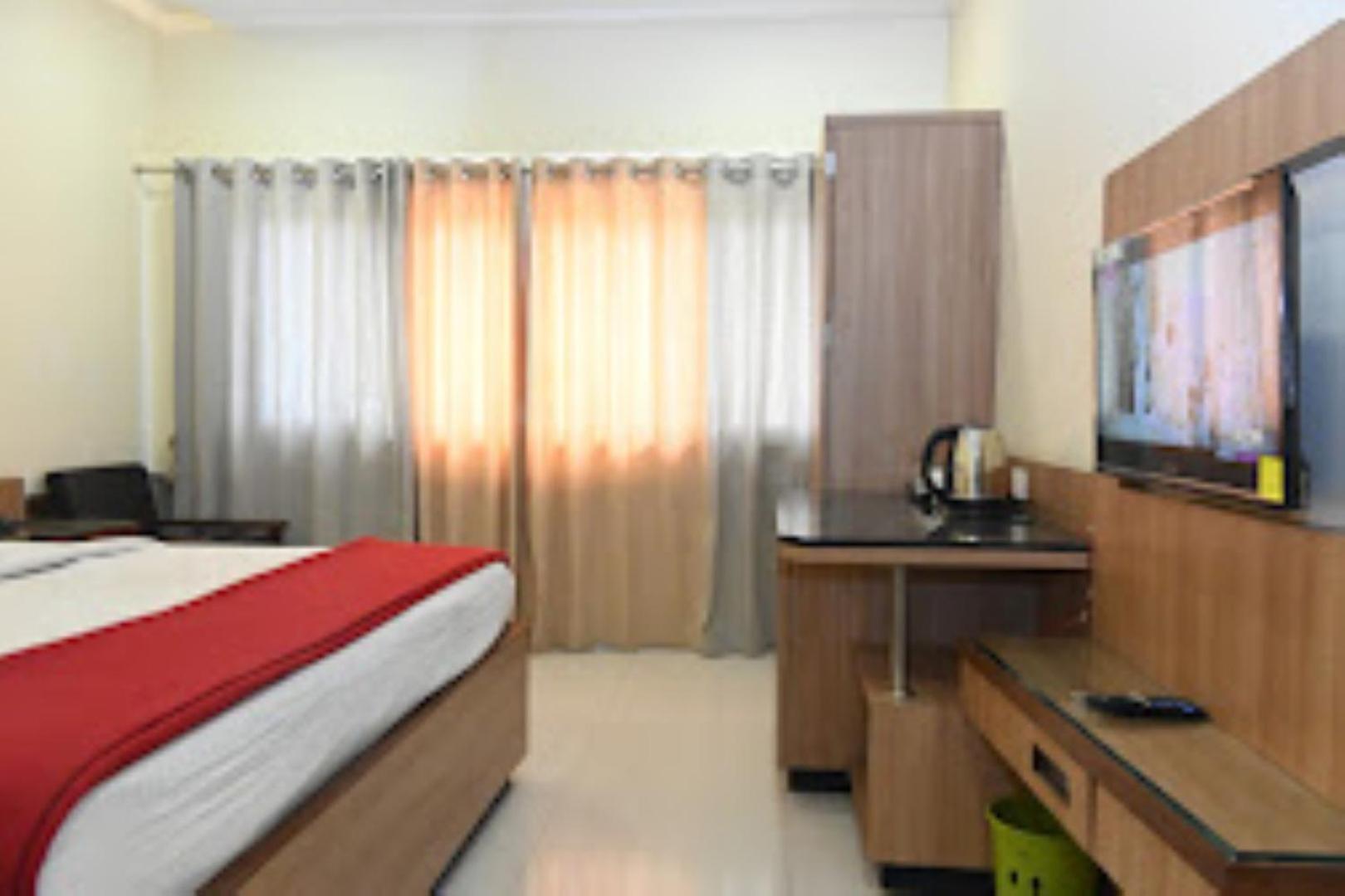 HOTEL PRITAM PARK, Jalgaon, Maharashtra