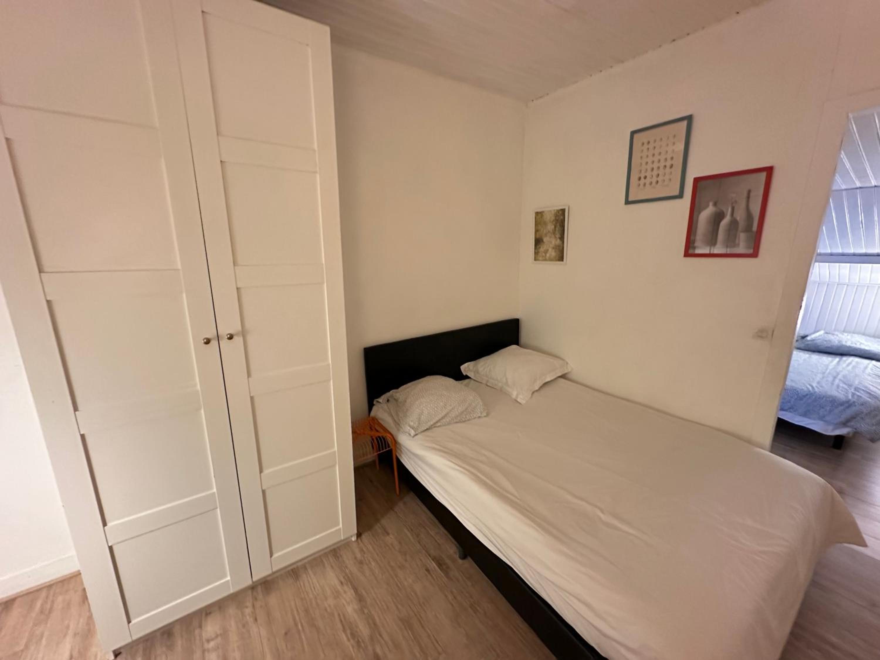Aubervilliers maison de ville près métro 7 by immo kit bnb