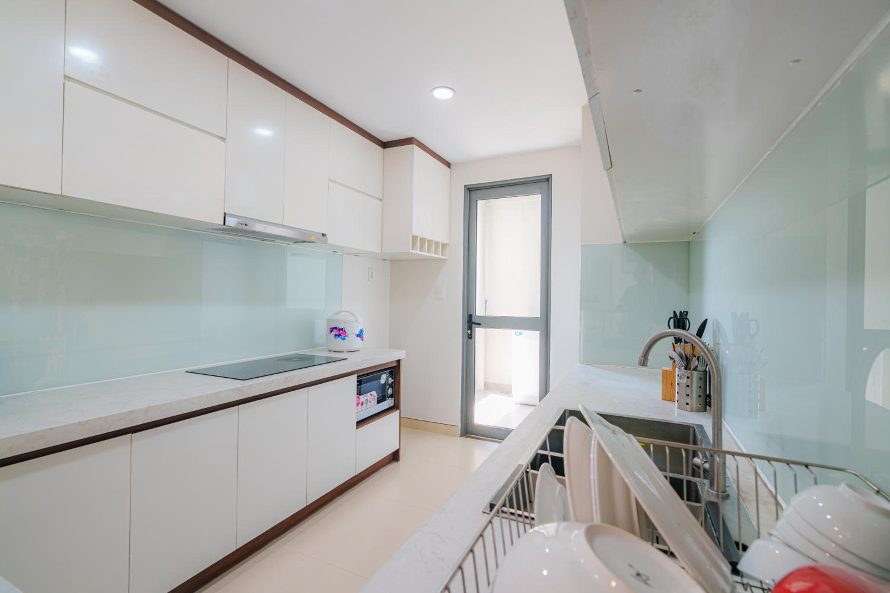 ambiHOME 3BR 2WC in Masteri Thao Dien District 2