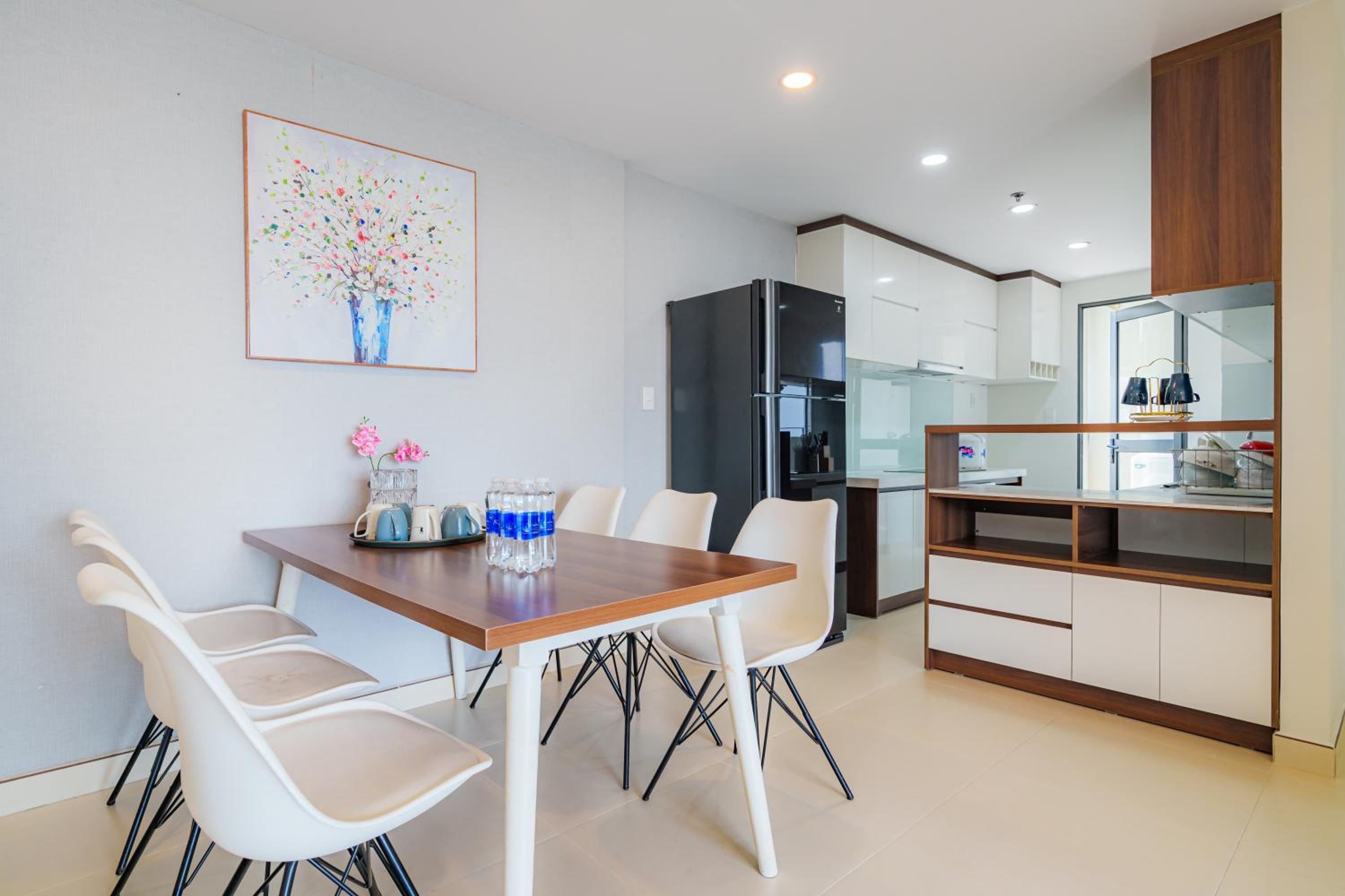 ambiHOME 3BR 2WC in Masteri Thao Dien District 2