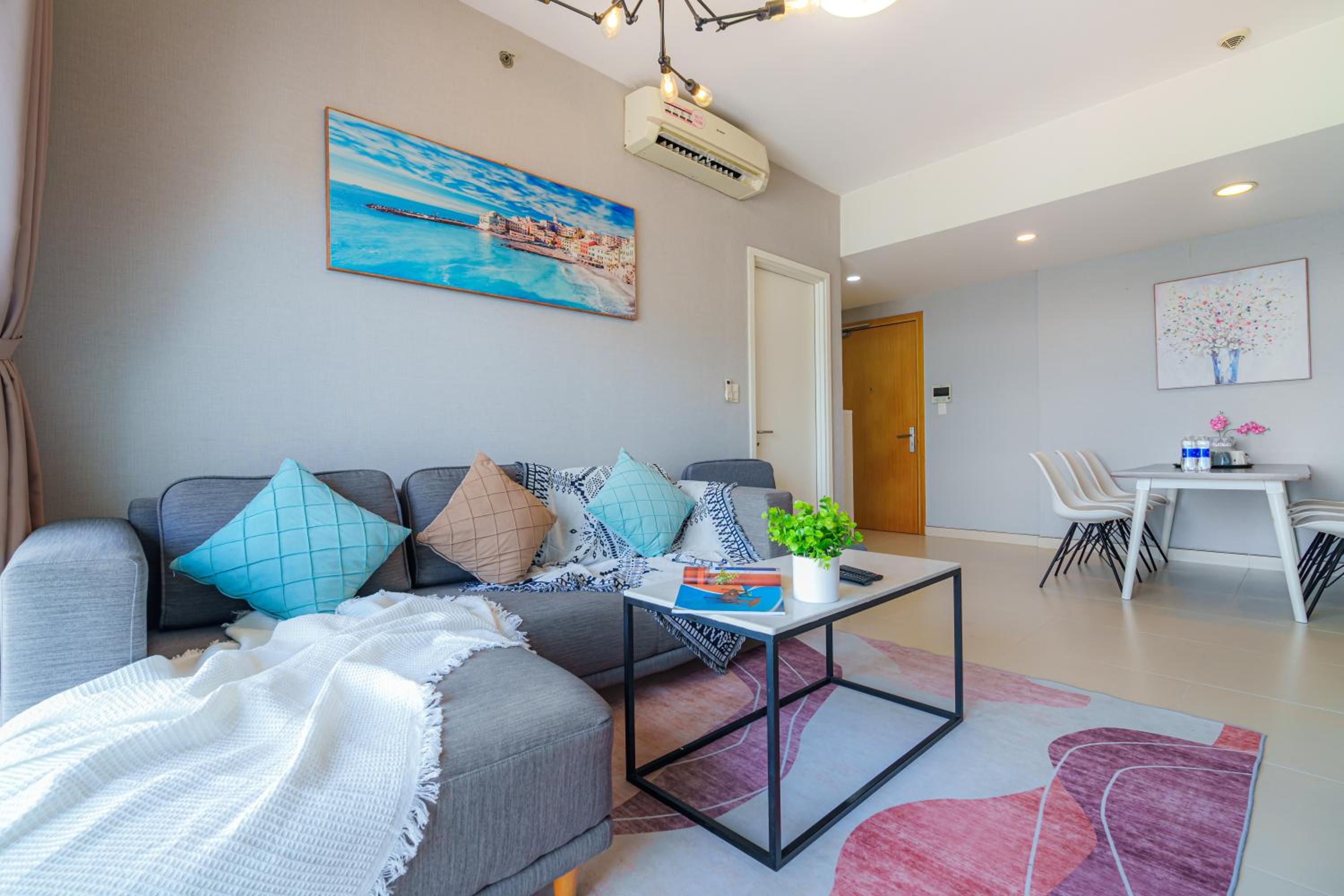 ambiHOME 3BR 2WC in Masteri Thao Dien District 2