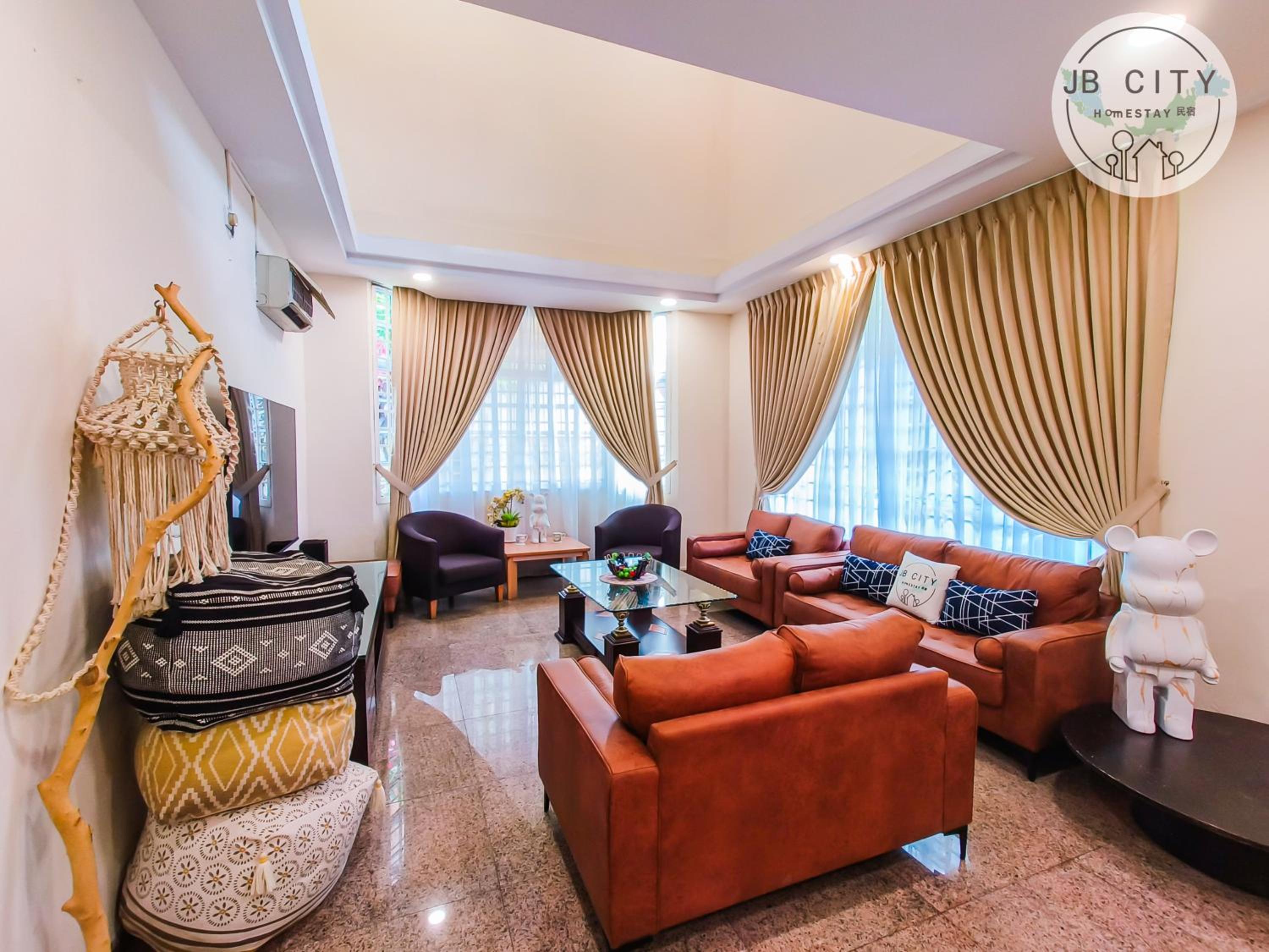 JB Town Villa by RR JBcity