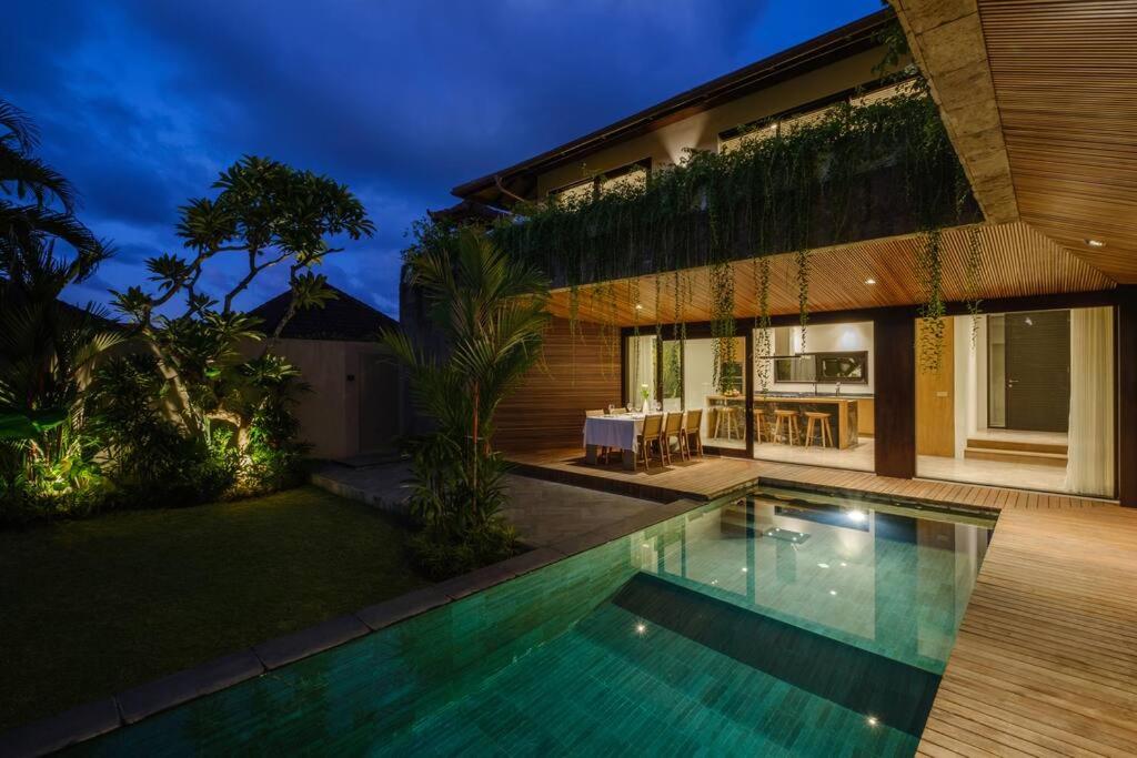 Villa Uni Canggu by Nagisa Bali view 5