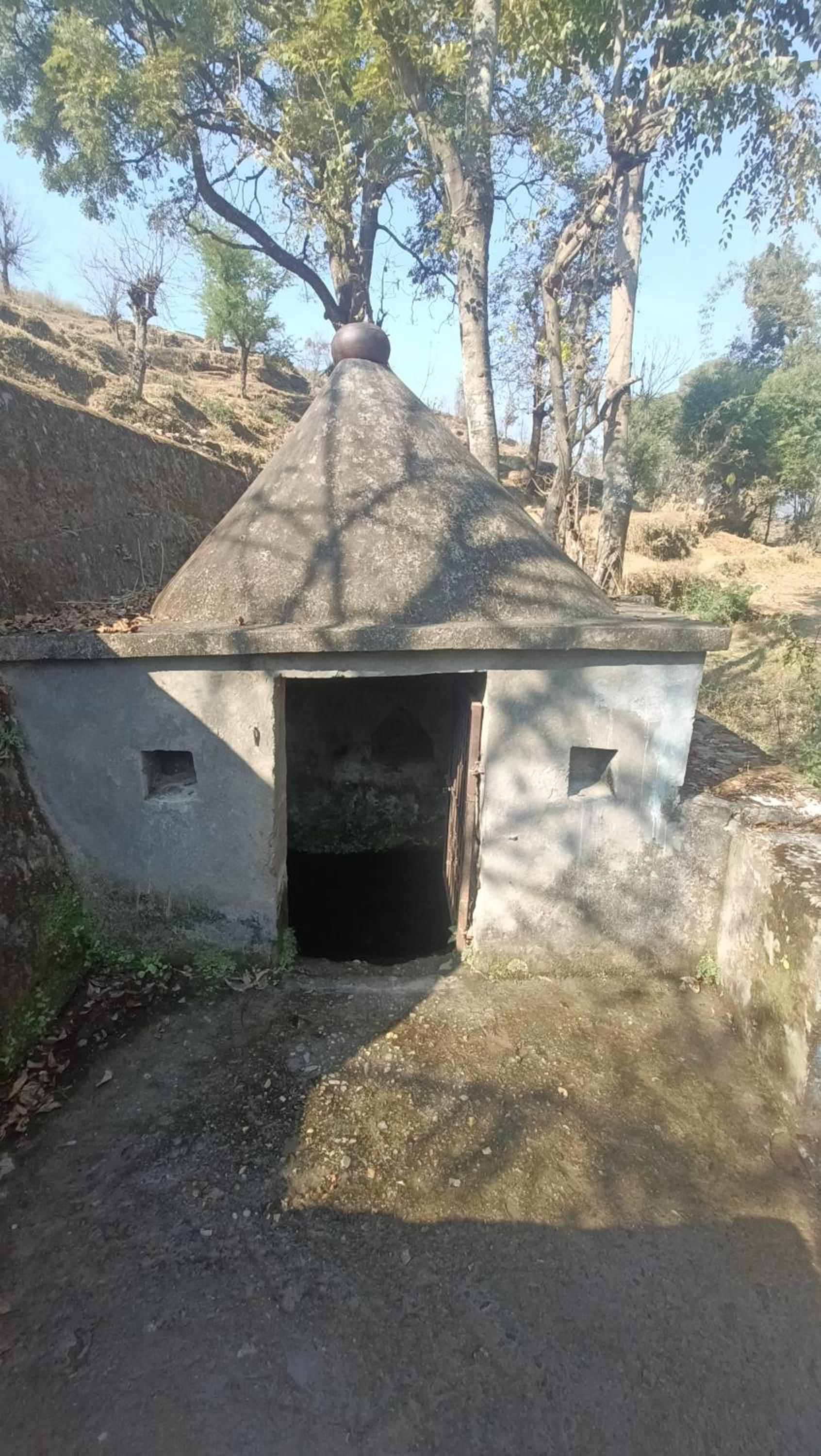Shiva Heritage Homestay Khunt Almora view 2