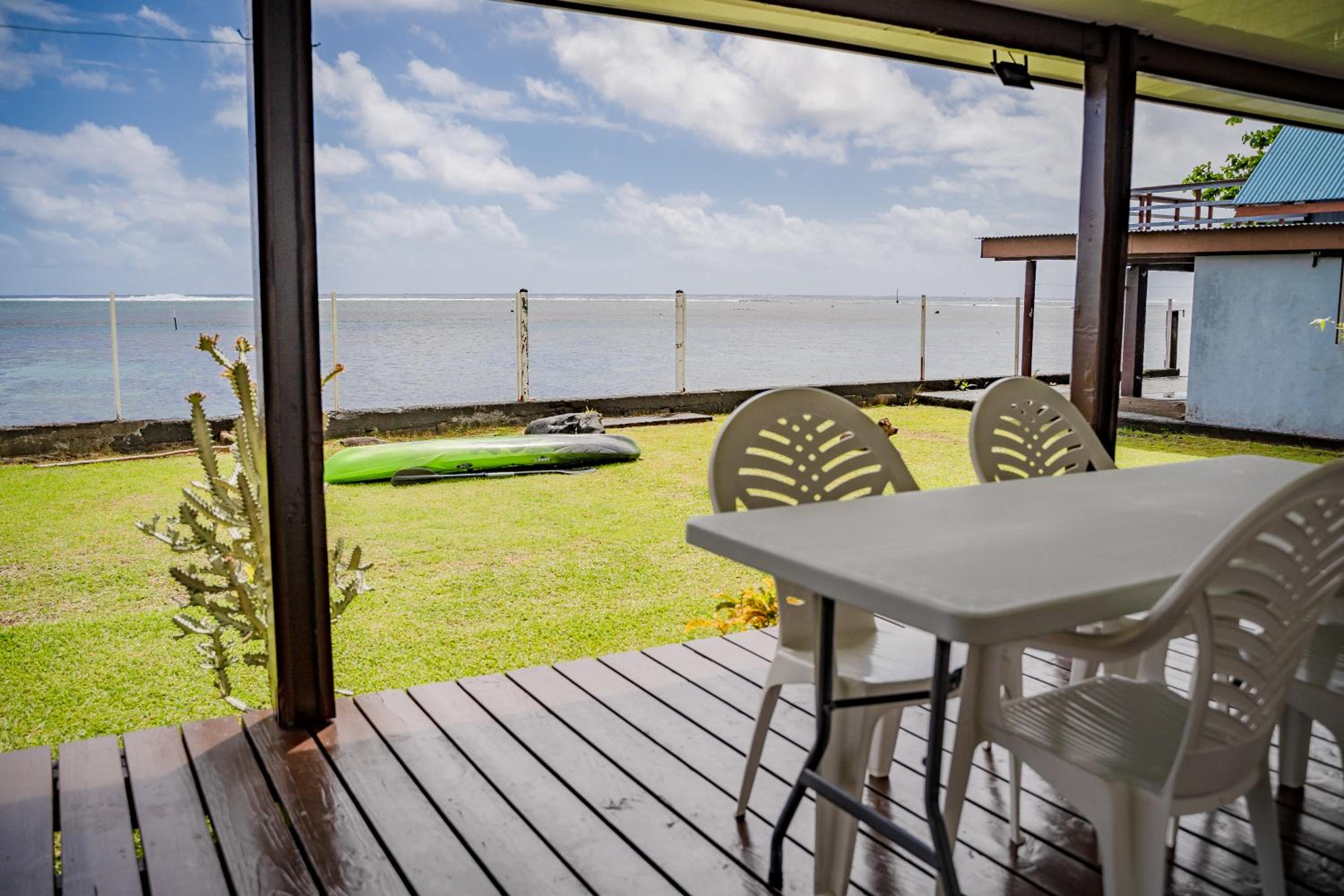 Hava'e Lodge TEAHUPOO view 5