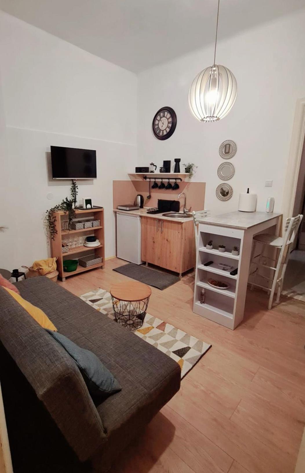 Apartment Square Nine view 2