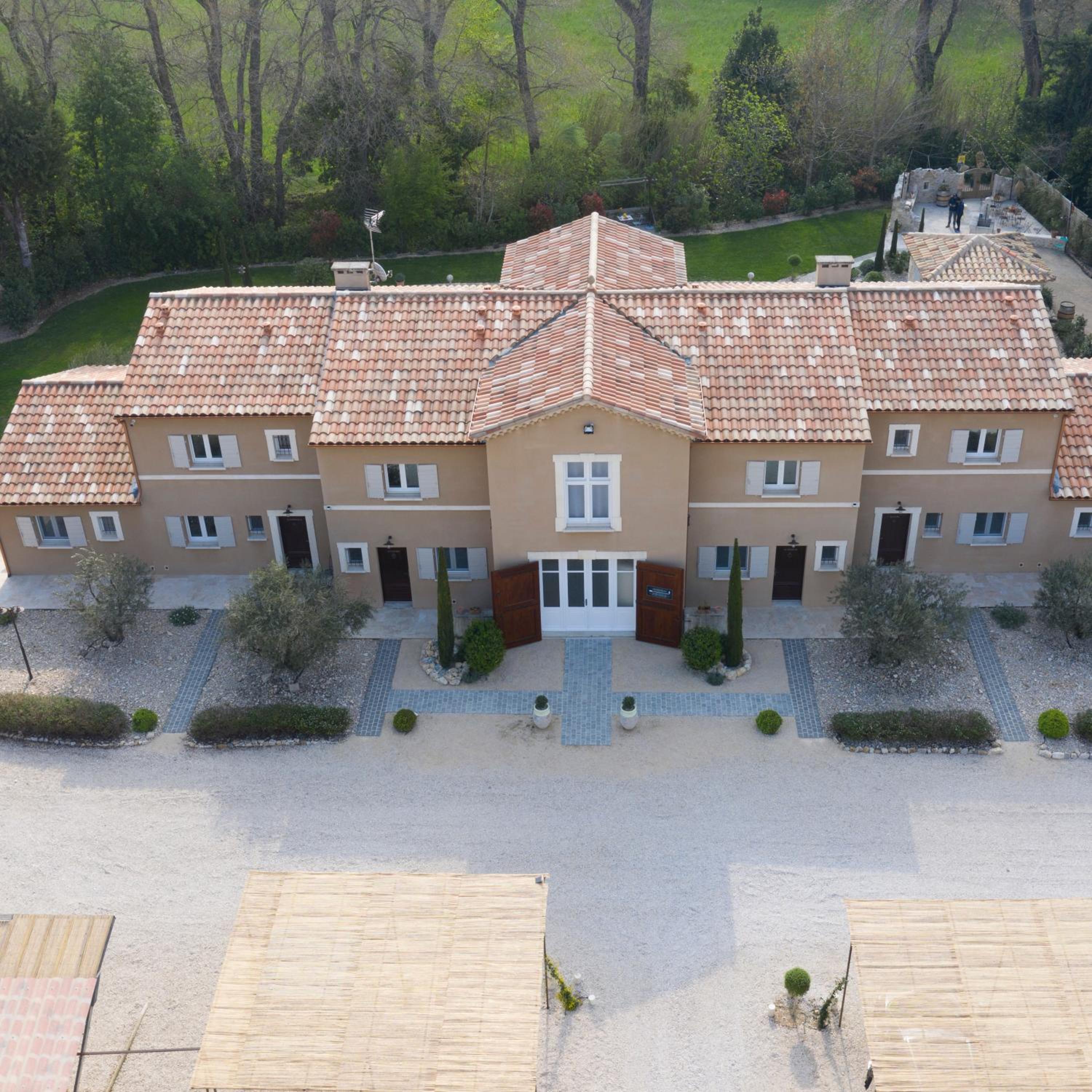 La Bastide des Cyprès
