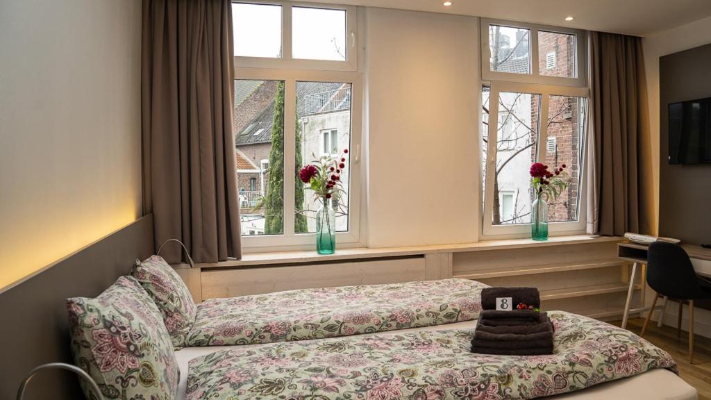 Bed & Coffee Inn d'n Acht view 2