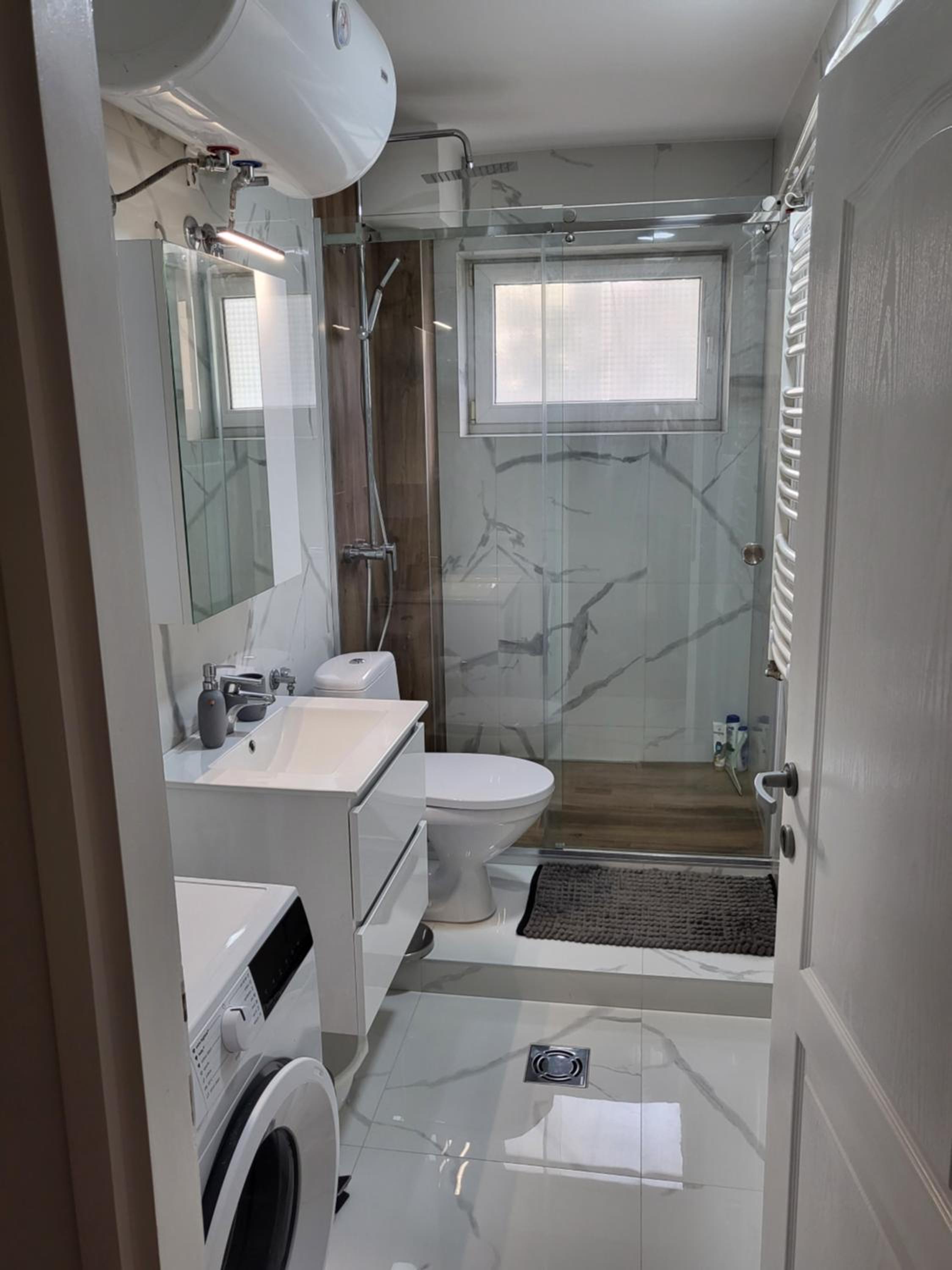 Slavija Lux! 2 Bedroom Apartment city center view 4