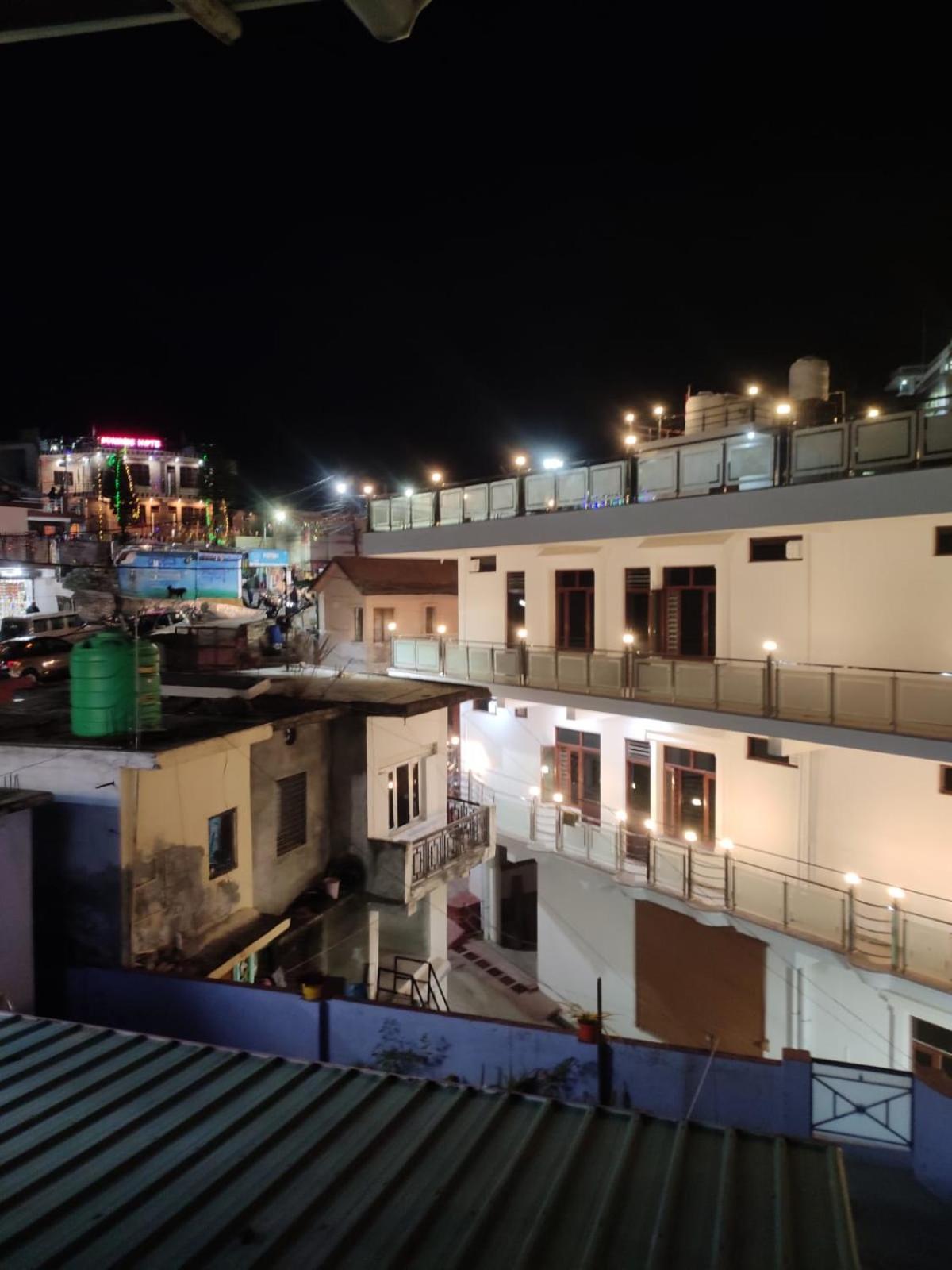 HOTEL SHREE PADAM view 3