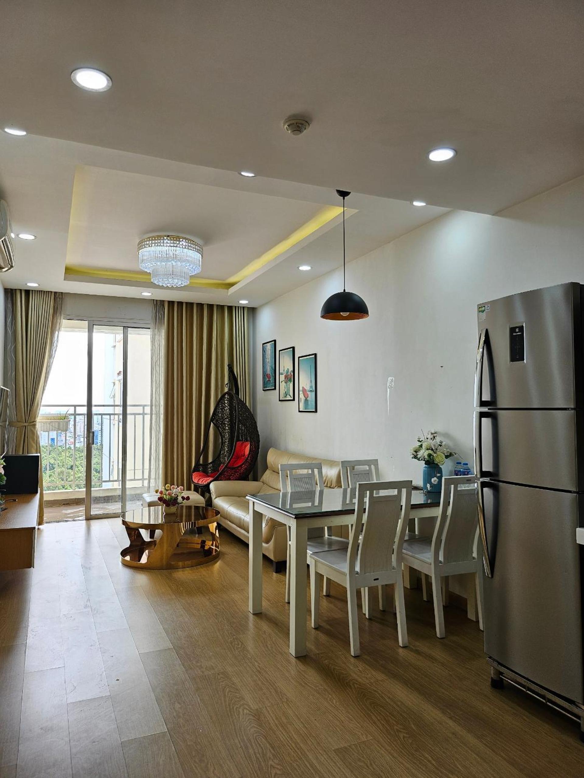 The Botanica Tân Bình Tan Son Nhat Airport 2BR