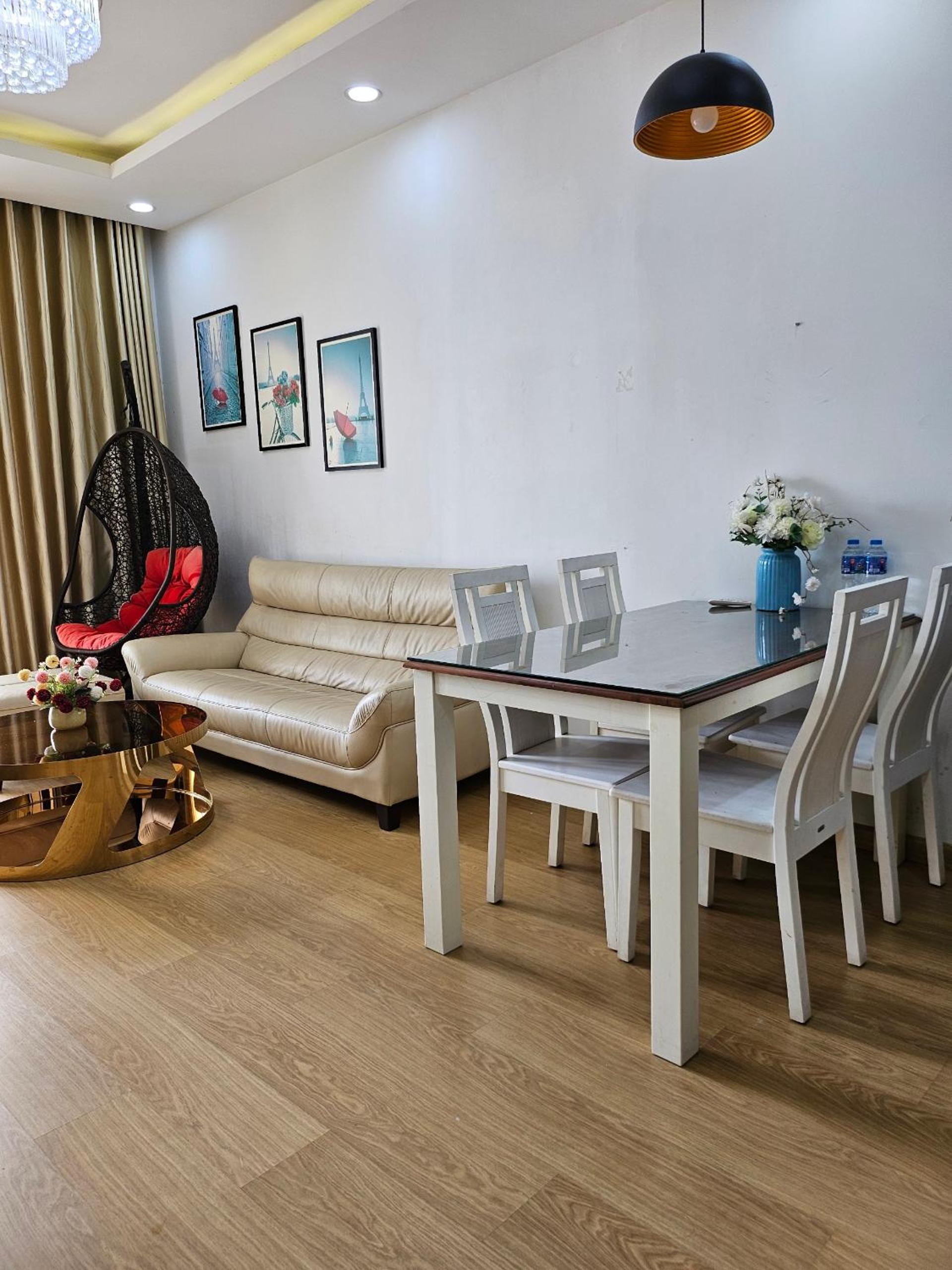 The Botanica Tân Bình Tan Son Nhat Airport 2BR