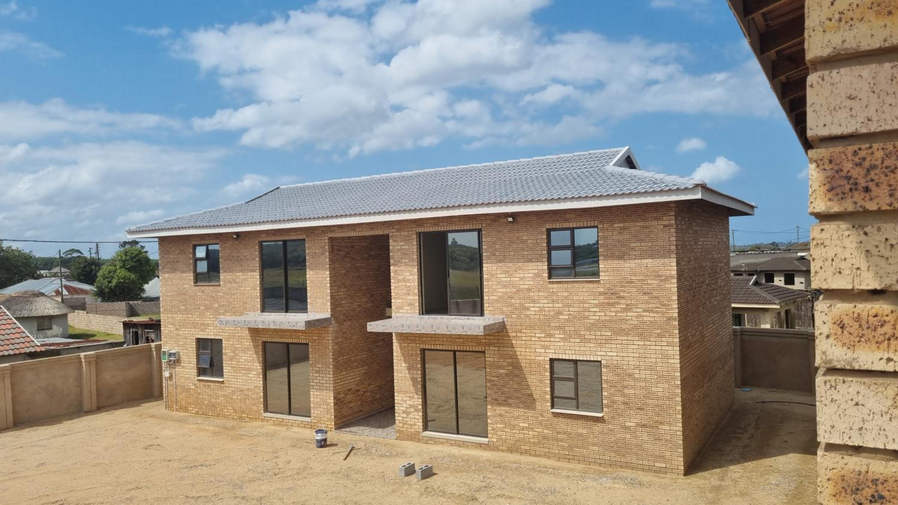 Airport Airbnb family units view 5