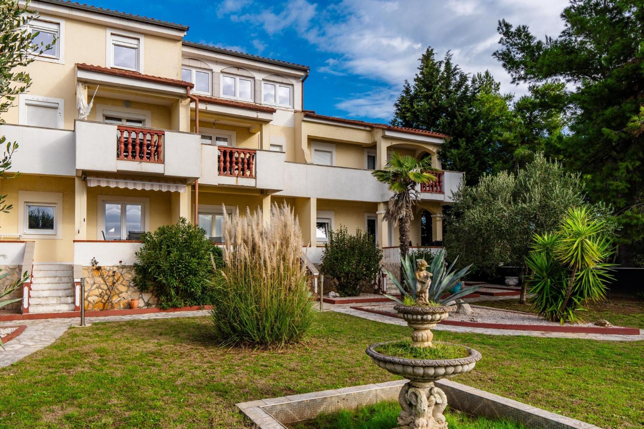 Apartments Strand