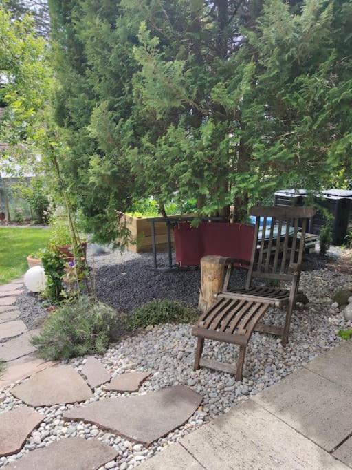 Gemütliches Garten-Apartment mit Bergblick