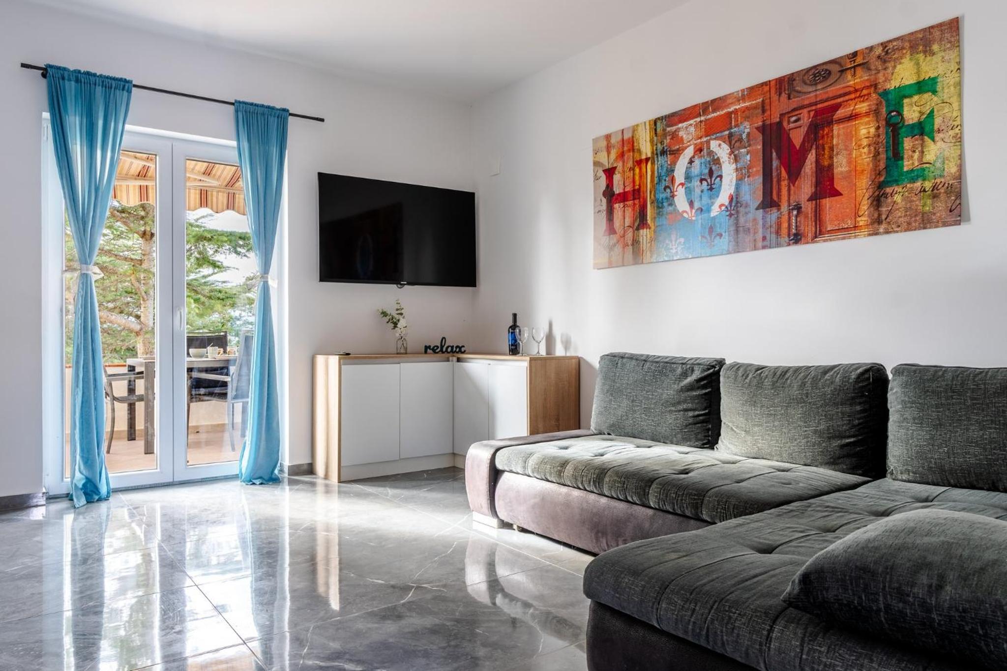 Apartments Strand