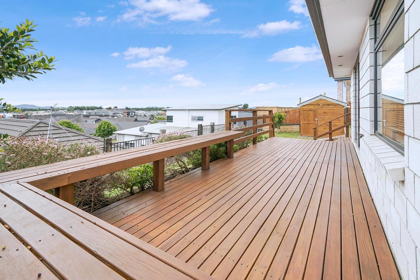New, spacious, enjoy a quality stay in Flagstaff view 5