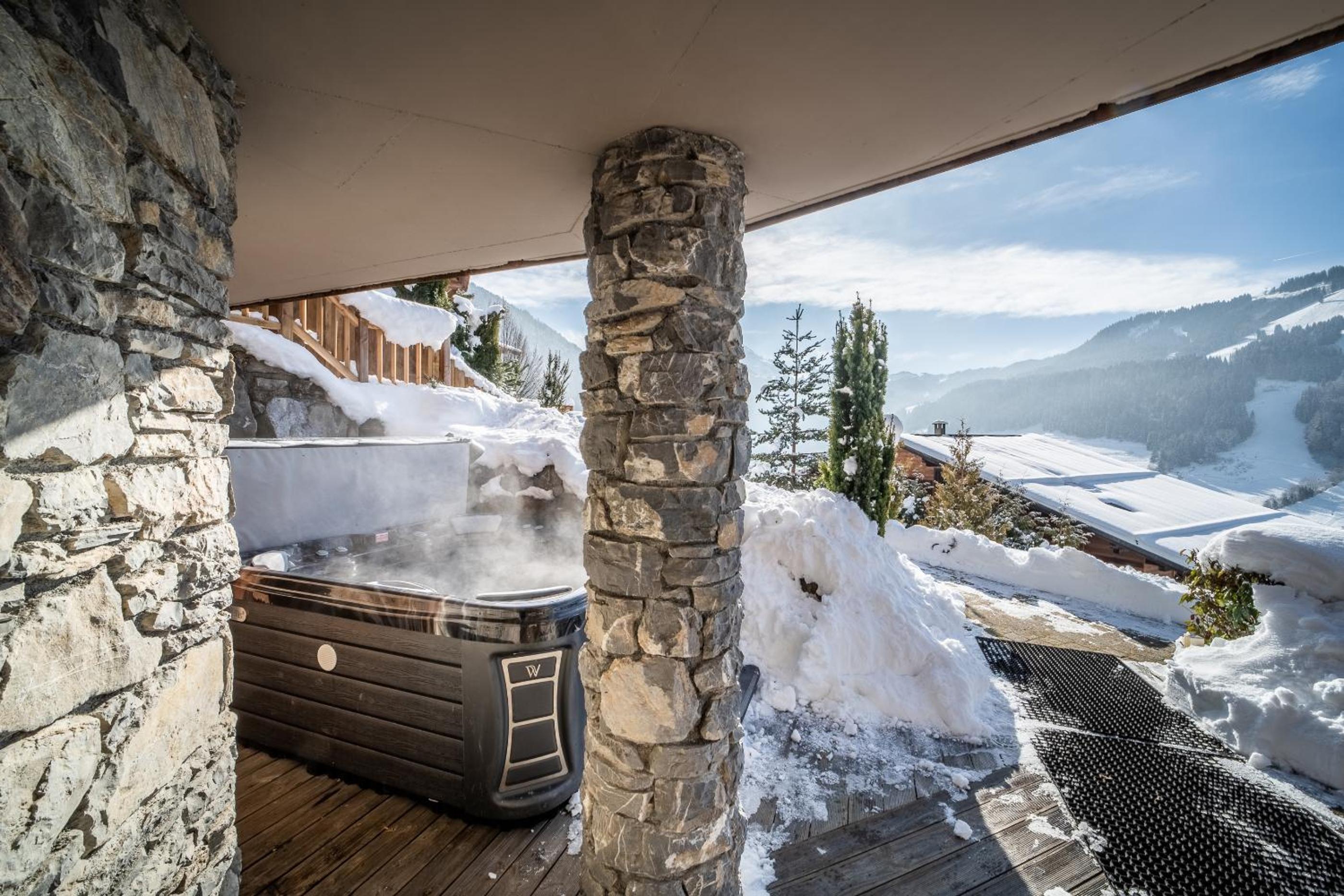 Chalet Omaroo Morzine - by EMERALD STAY