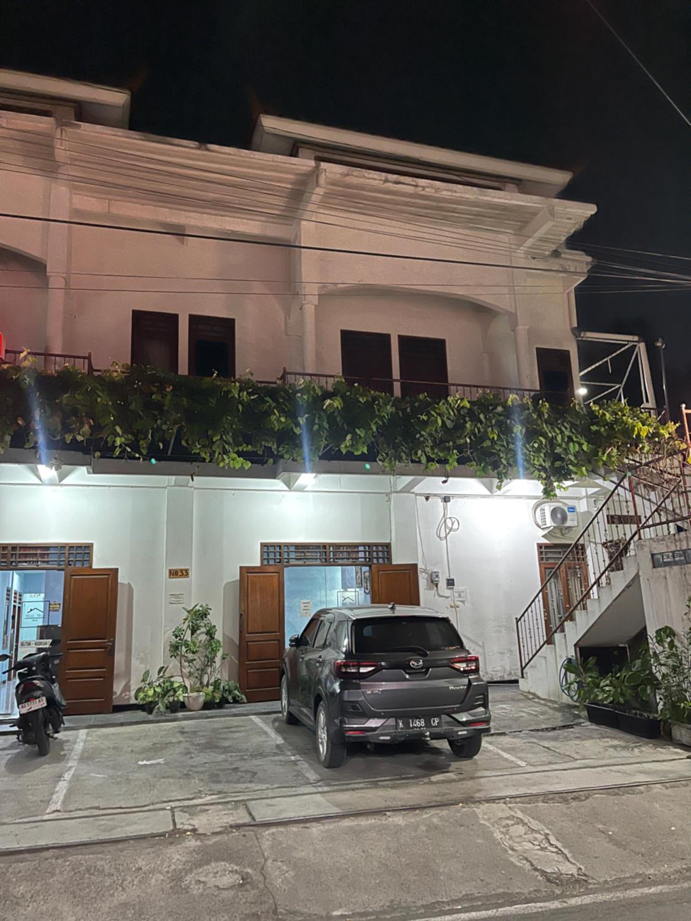 Telu Telu Solo view 2