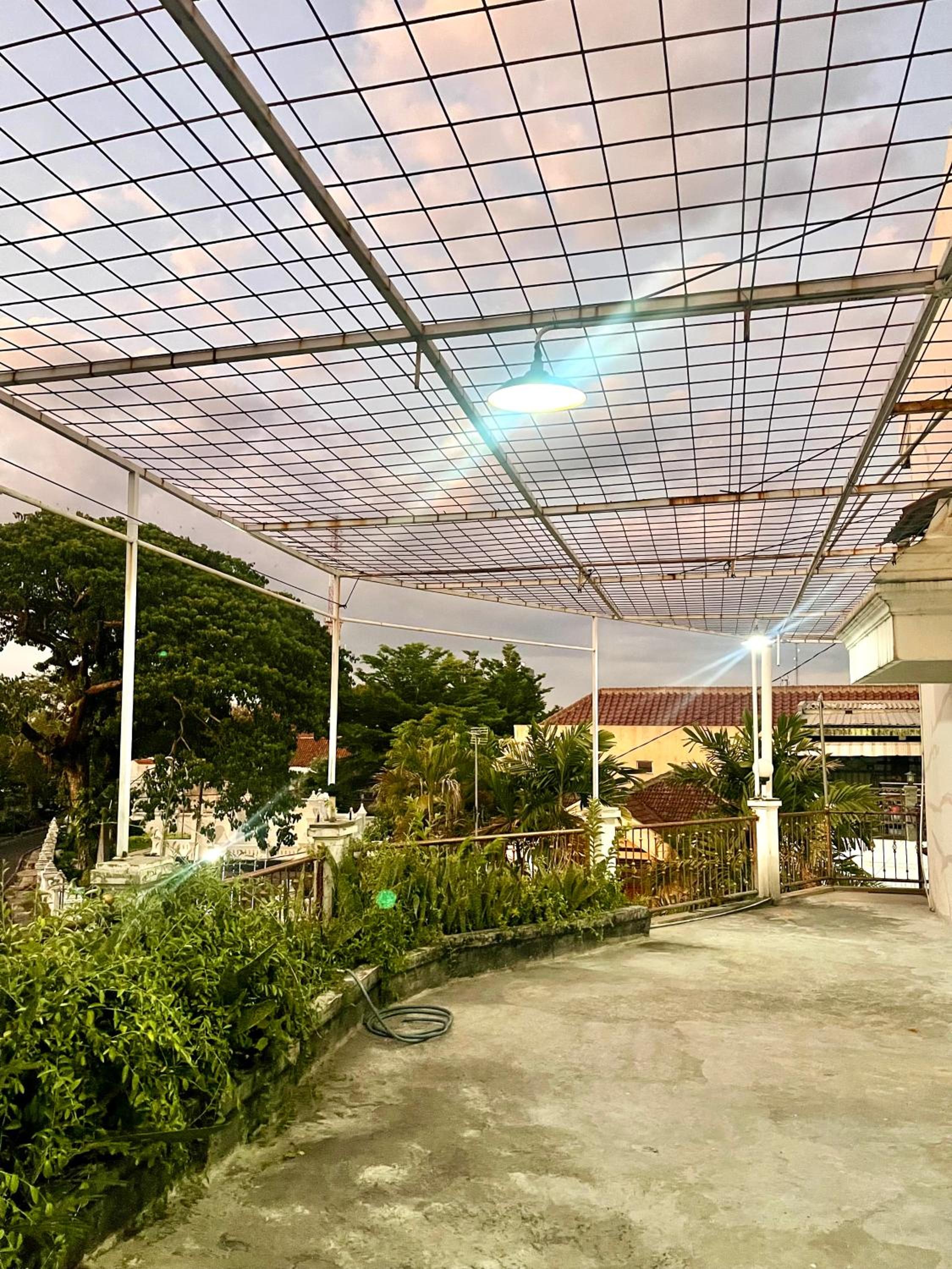 Telu Telu Solo view 5
