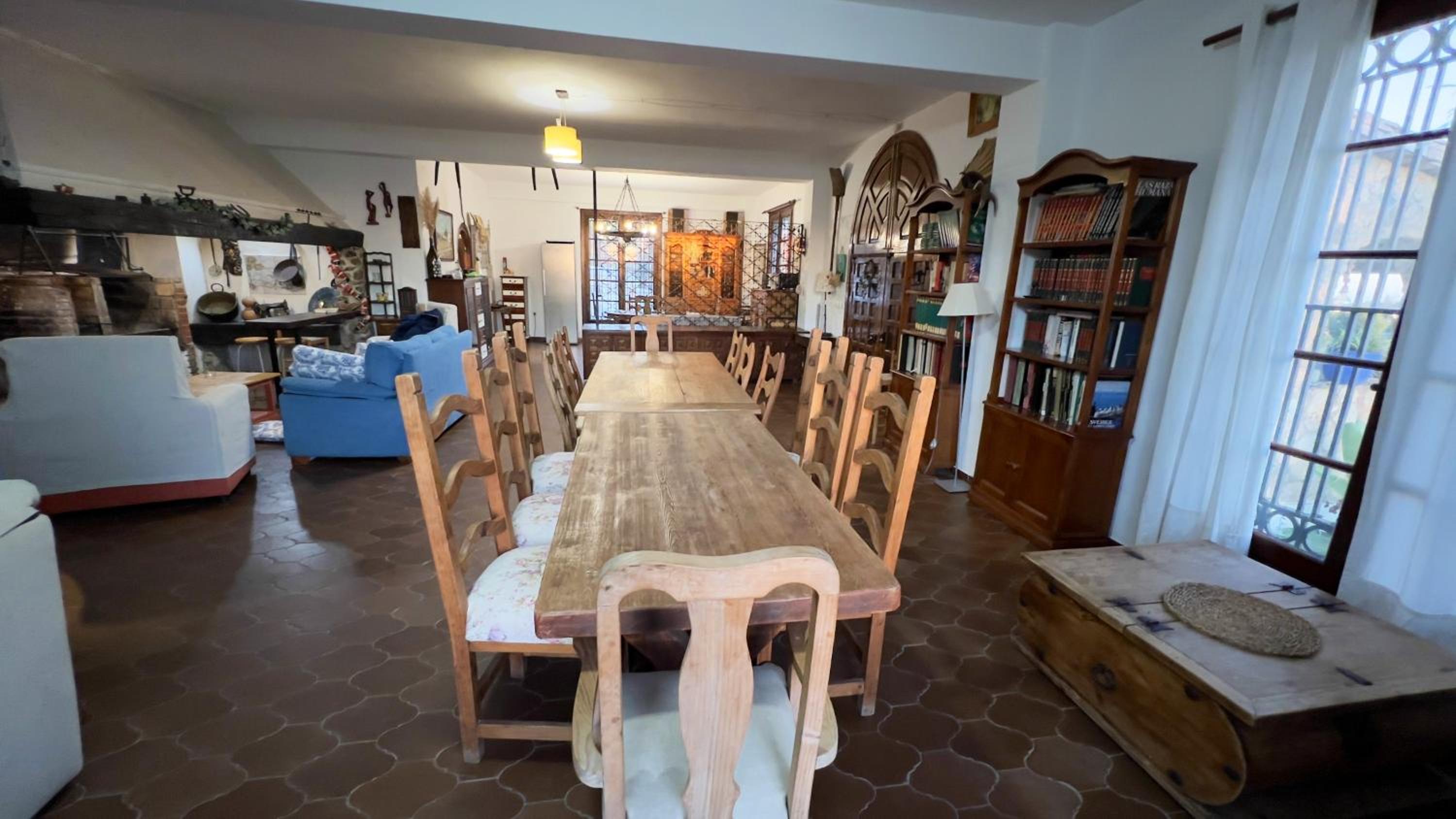 Exceptional villa in Mijas with private pool, sea view