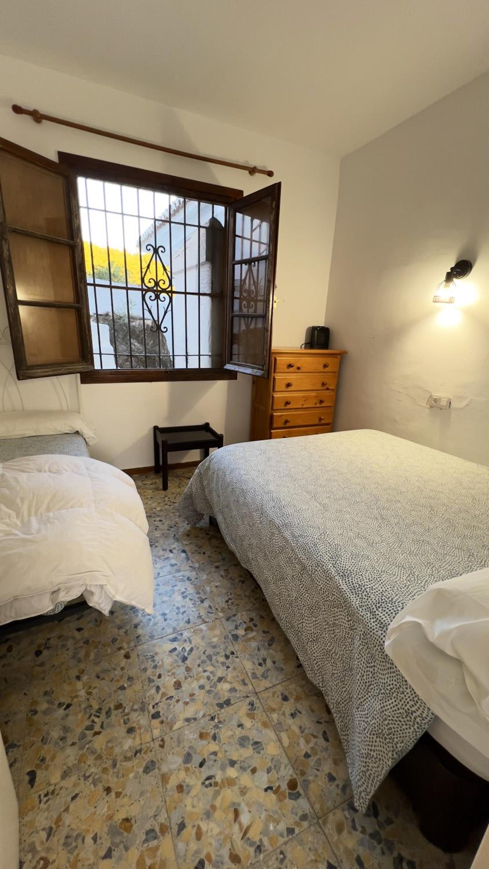 Exceptional villa in Mijas with private pool, sea view