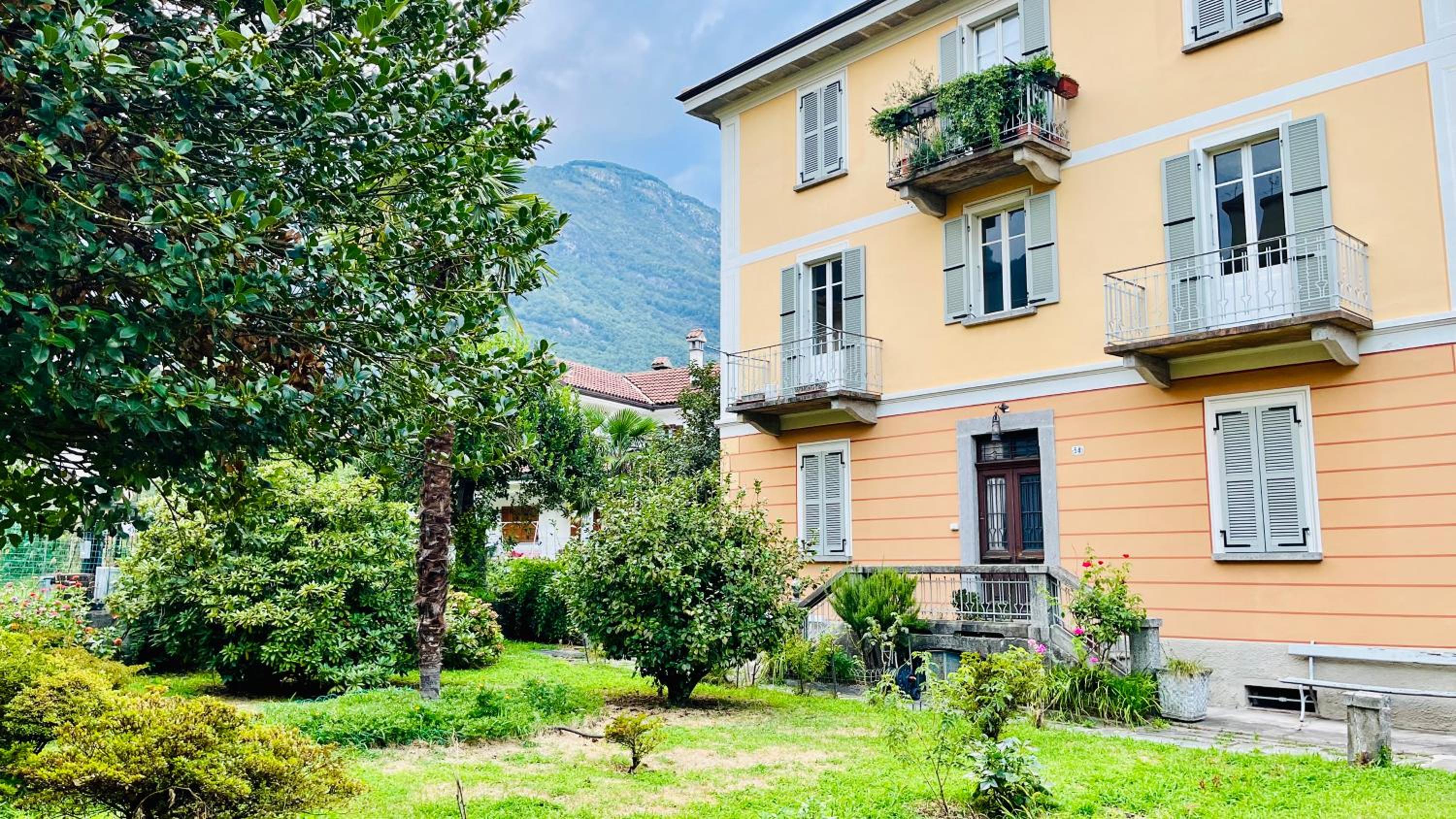 Antica Casa Storica con Giardino