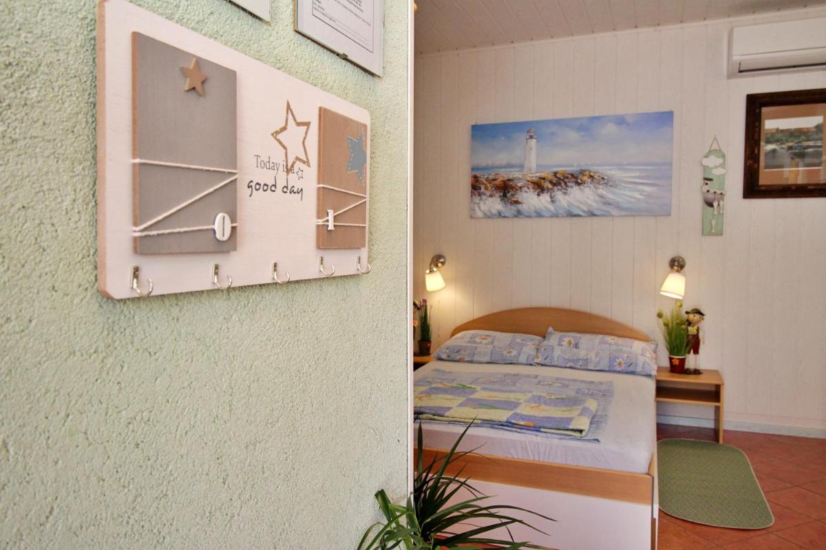 Apartment Renata view 4