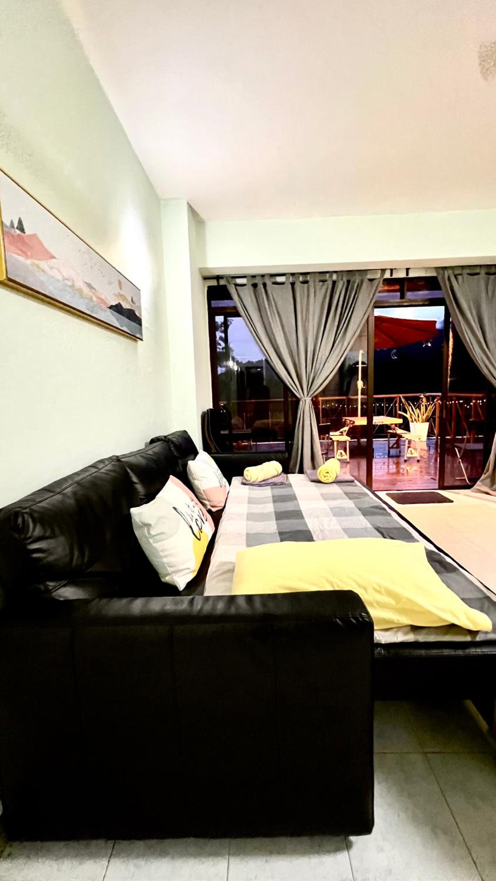 The Hillview inn @ Meranti Park Suites photo 8