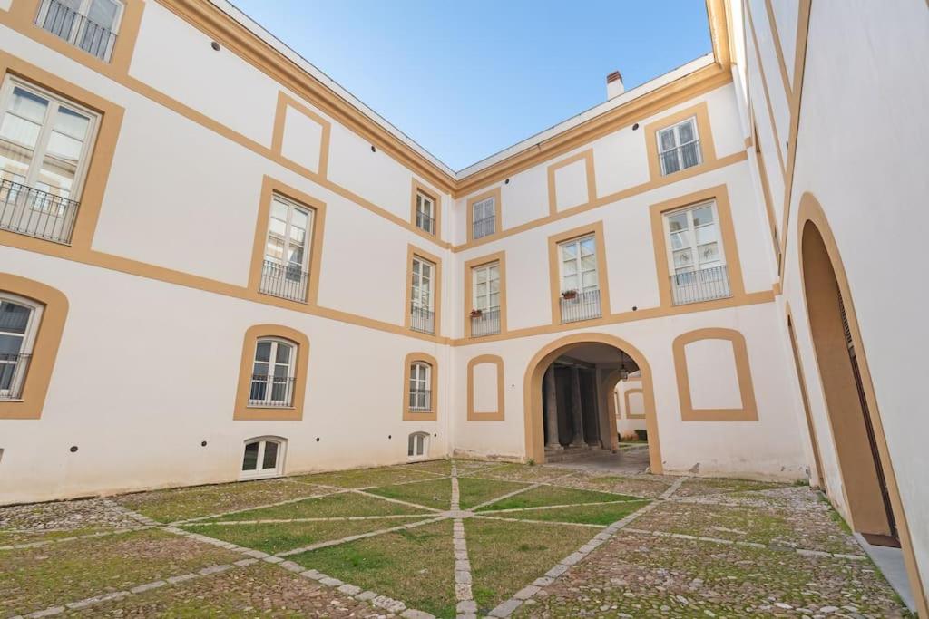 Palazzo Sambuca Apartment Kalsa view 3
