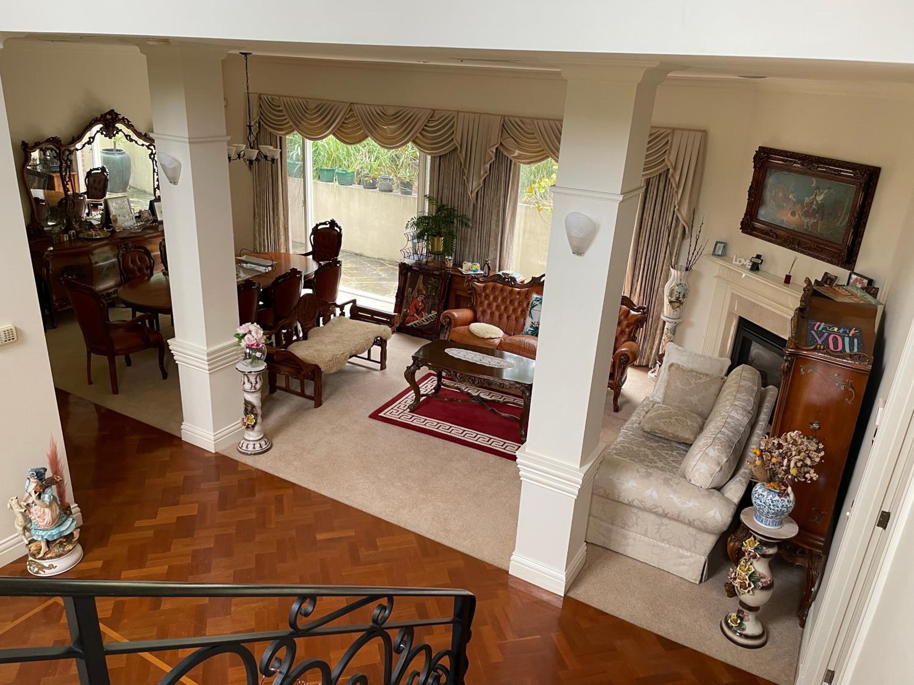 6 bdrs villa with pool & Tennis Court