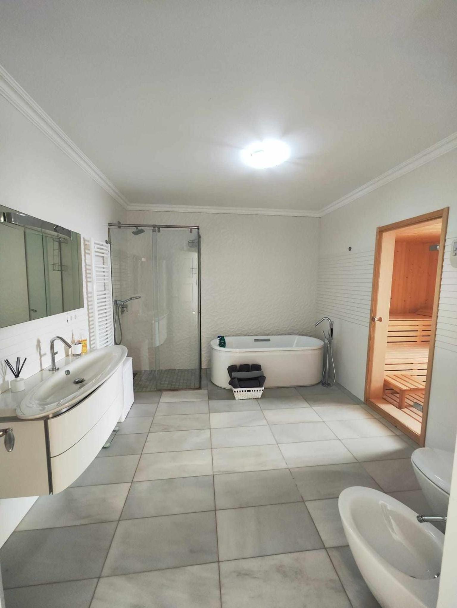 Gran Piscina Hidromasaje playa privada y sauna