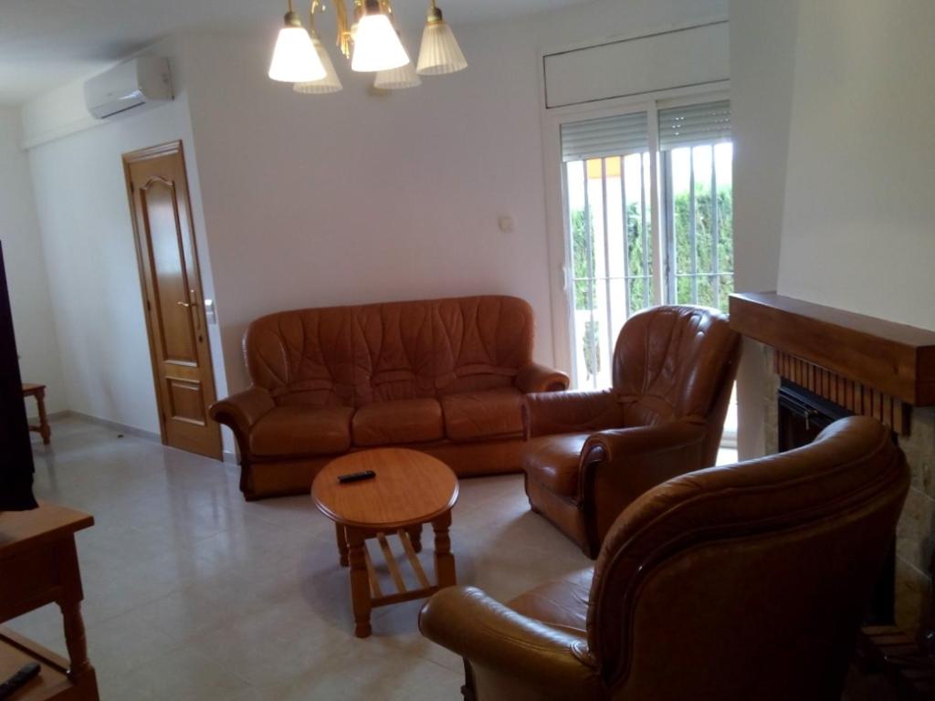 VILLA EMILIA
