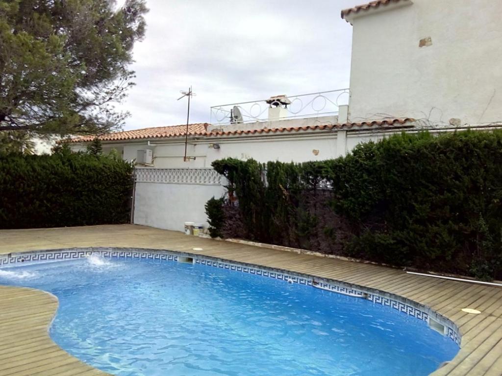 VILLA EMILIA