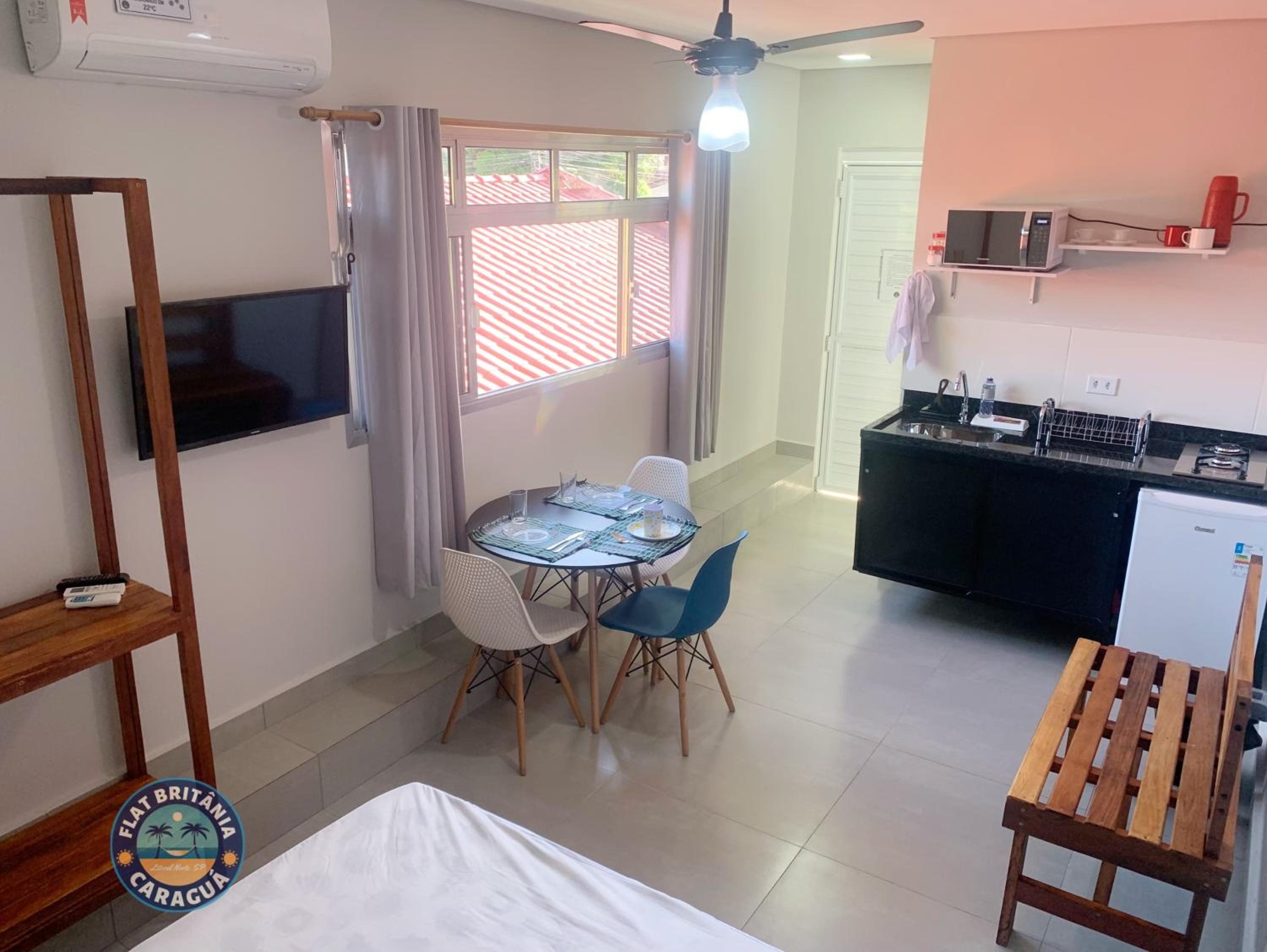 Charmoso Flat Novo com Ar Perto do Mar