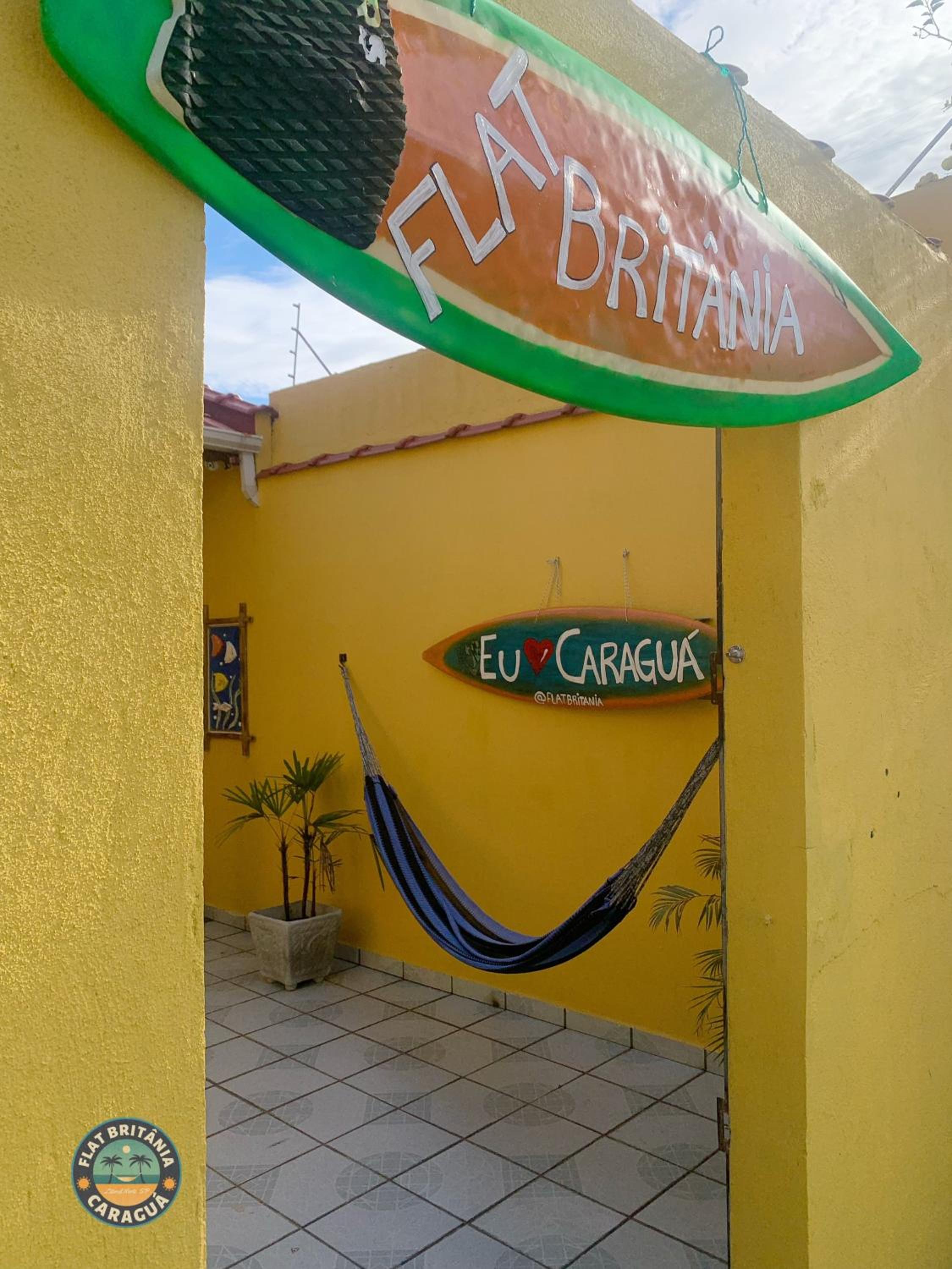 Charmoso Flat Novo com Ar Perto do Mar